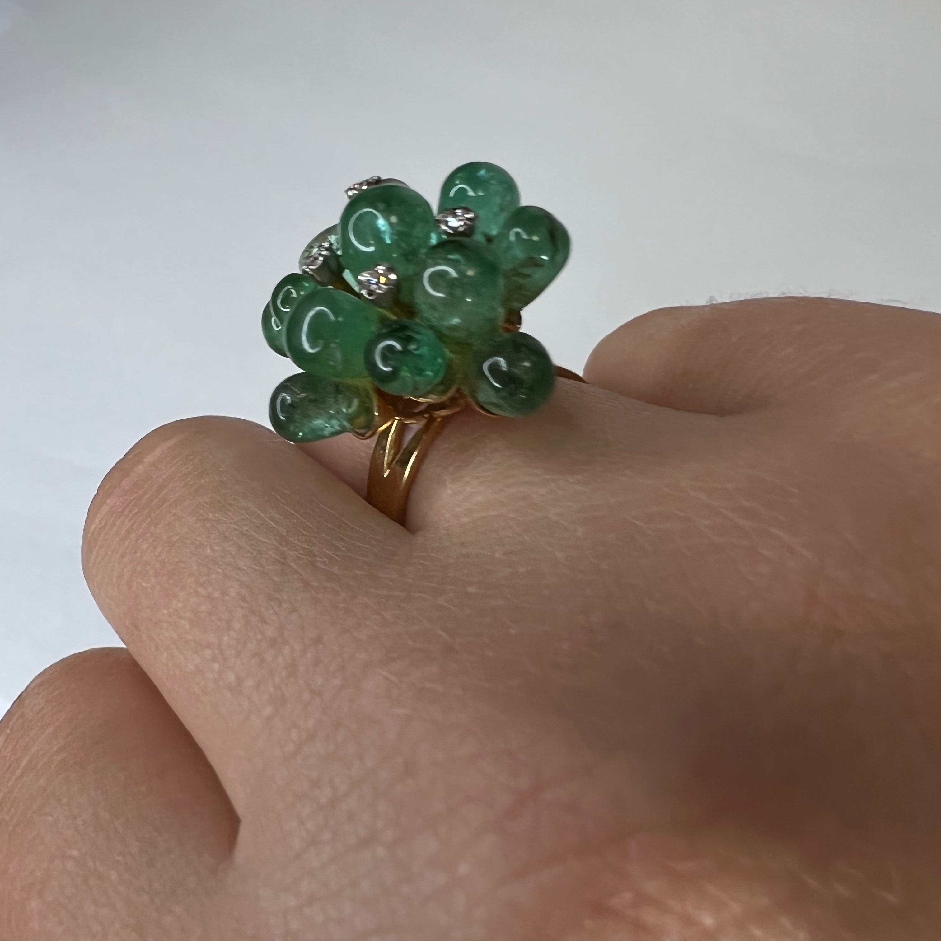 Solid 14K Yellow Gold Cabochon Emerald Droplet Cluster with Diamonds Ring Size 7