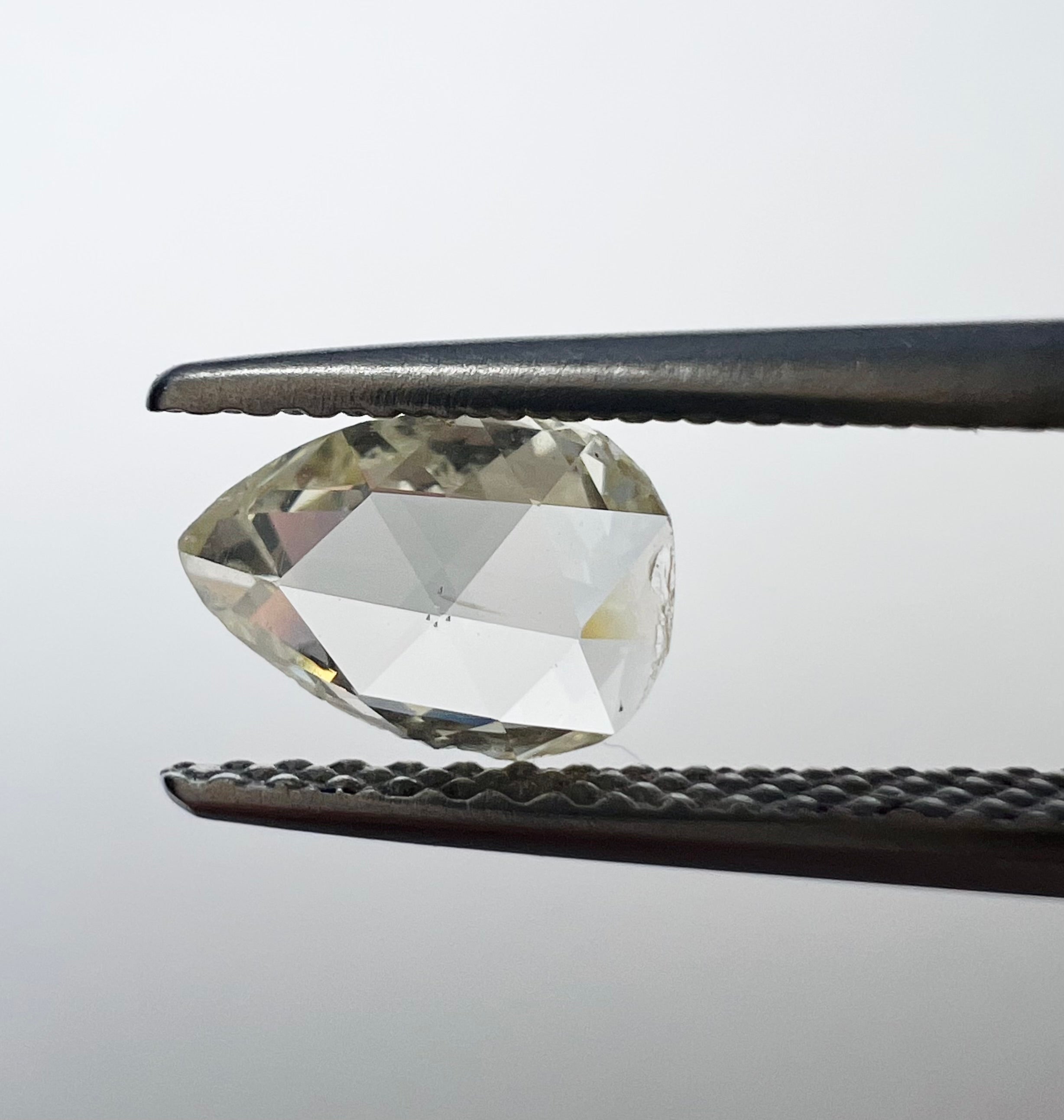 .51CT Rose Cut Pear Diamond Light Yellow VS2 5.77x4.87x2.14mm Natural Earth mined