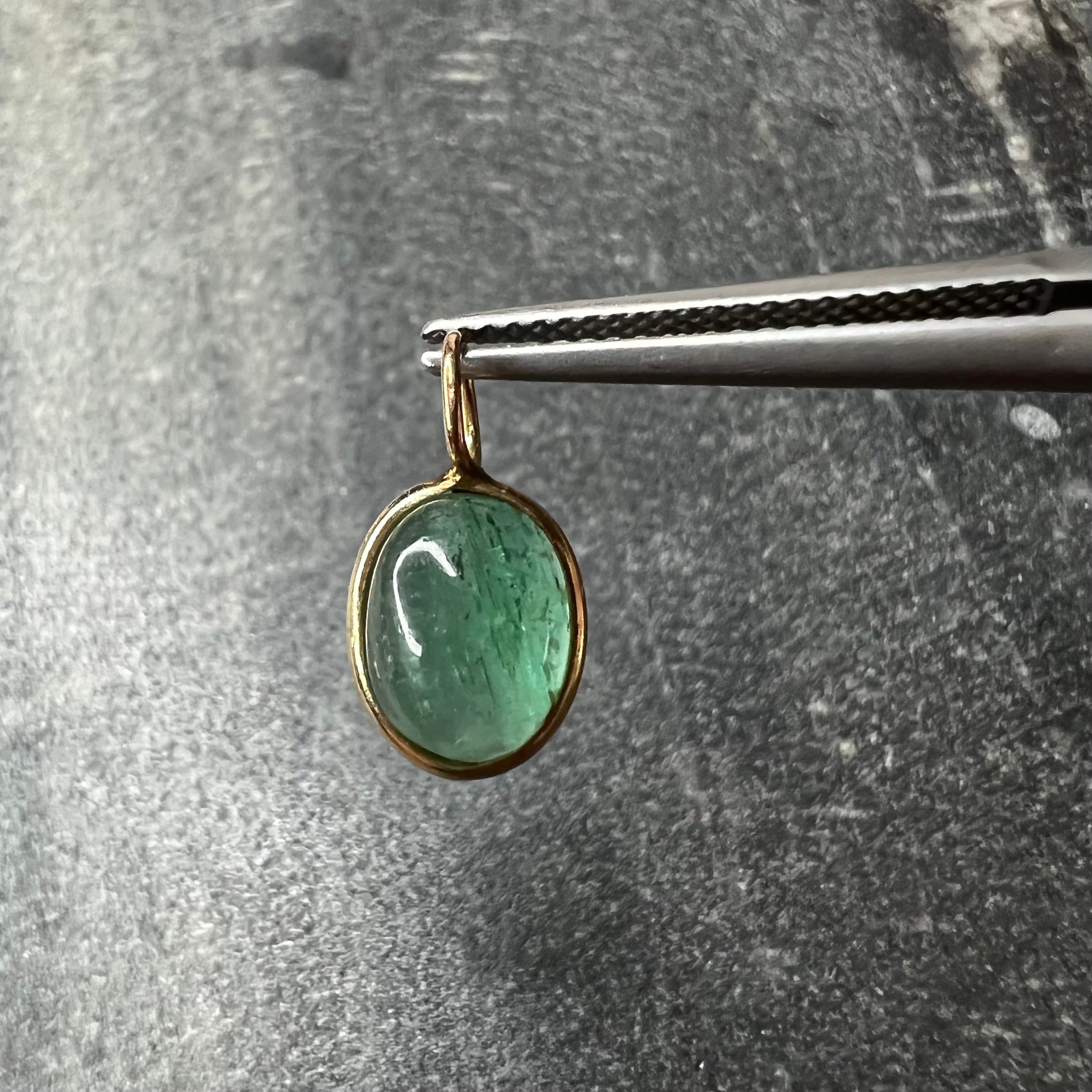1.51CT Colombian Oval Cabochon Emerald 14K Yellow Gold Pendant Charm 14.5x7.7mm
