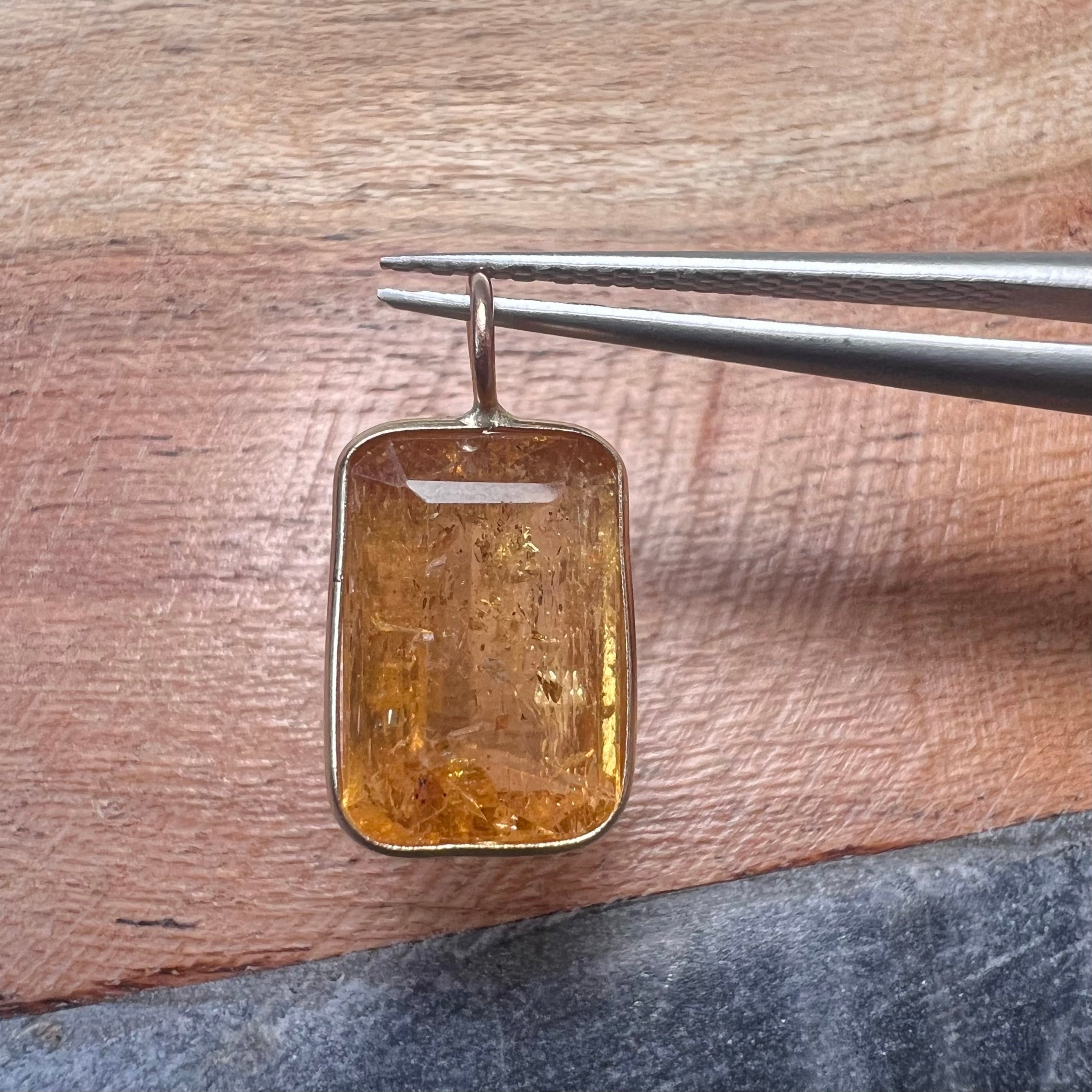 7.29CT Natural Topaz 14K Yellow Gold Charm Pendant 19x9mm