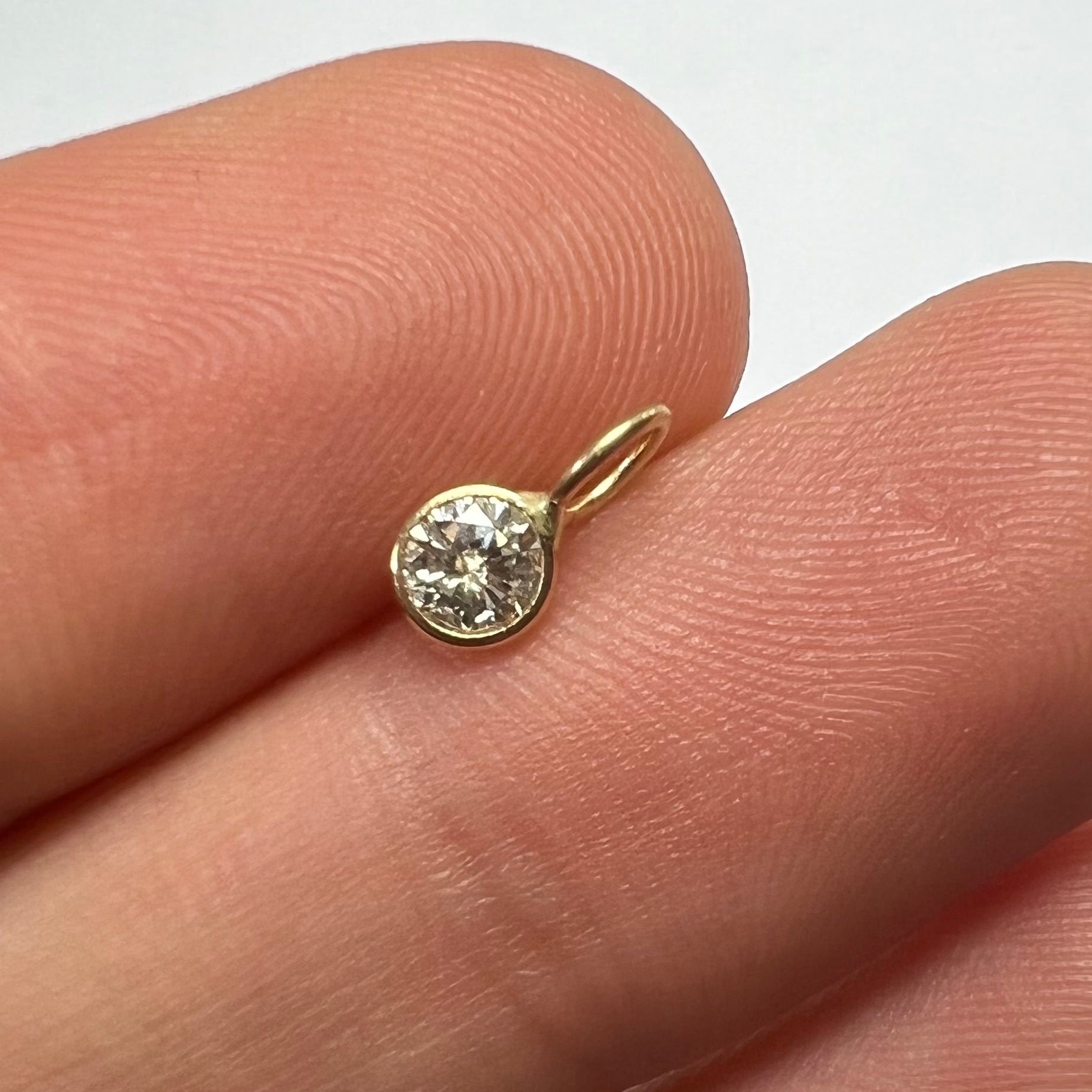 .31ct Round Diamond Pendant Charm 14K Yellow Gold 8.5x4mm