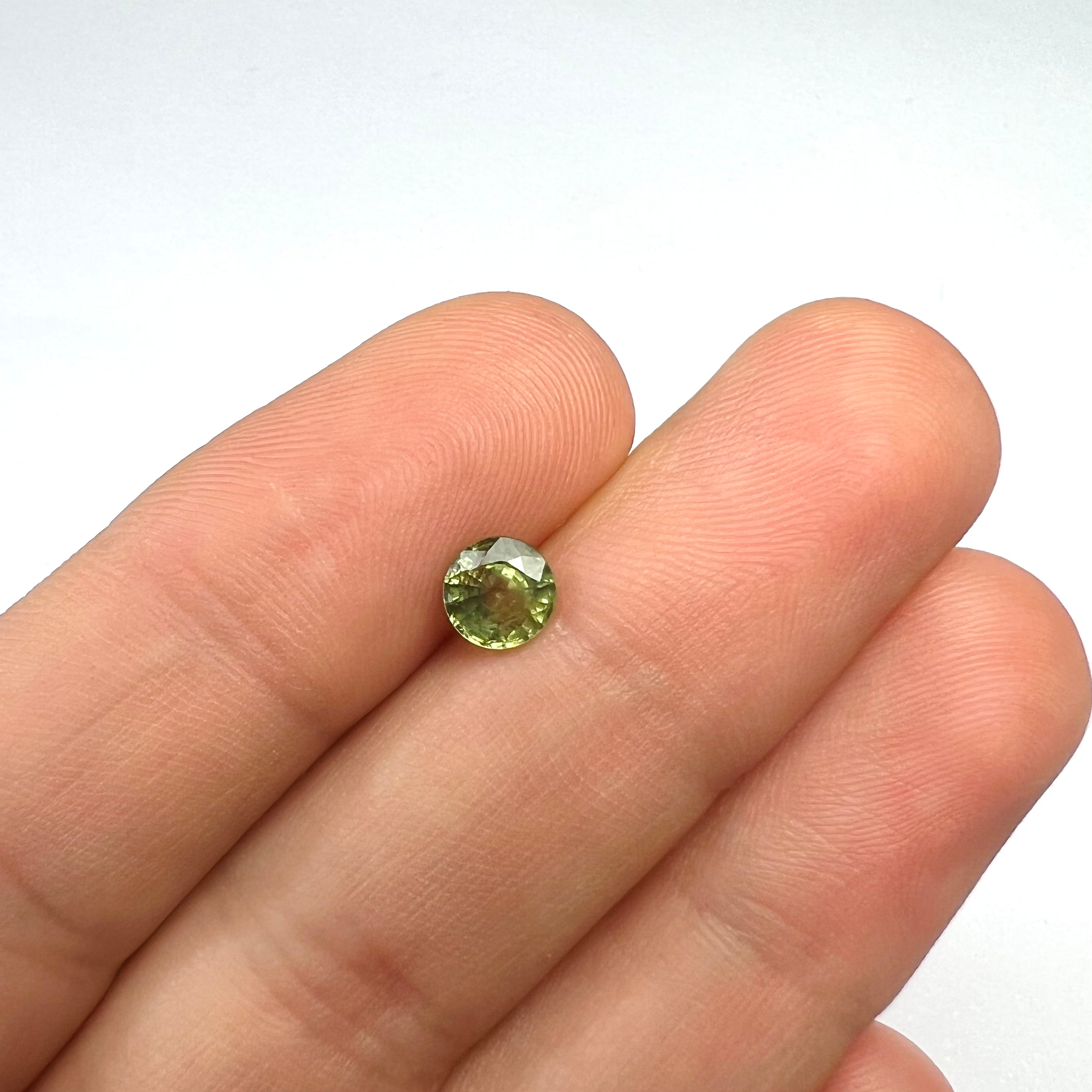 1CTW Loose Round Green Sapphire 5.53x3.98mm Earth mined Gemstone