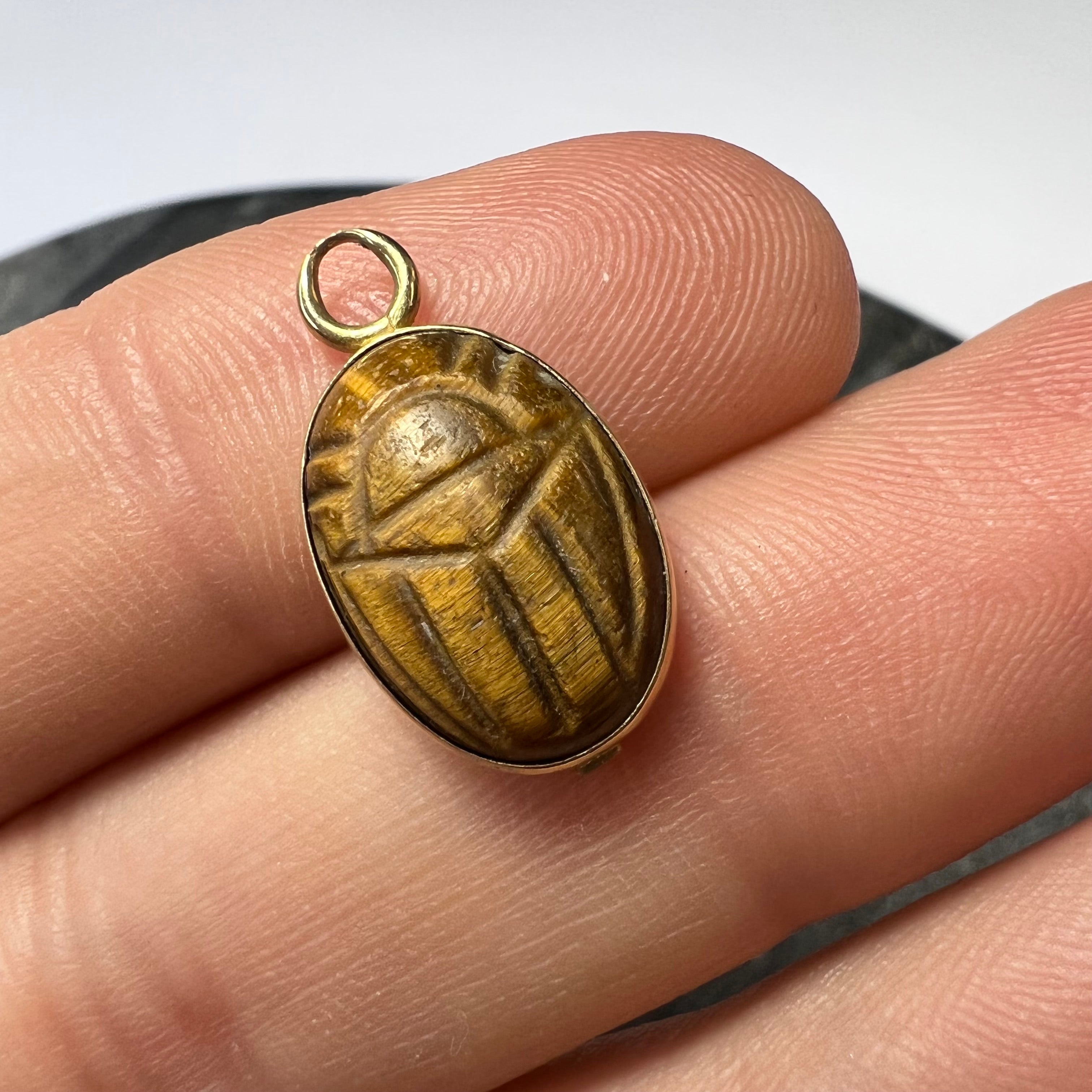Natural Oval Tiger Eye 14K Yellow Gold Charm Pendant 19x10mm