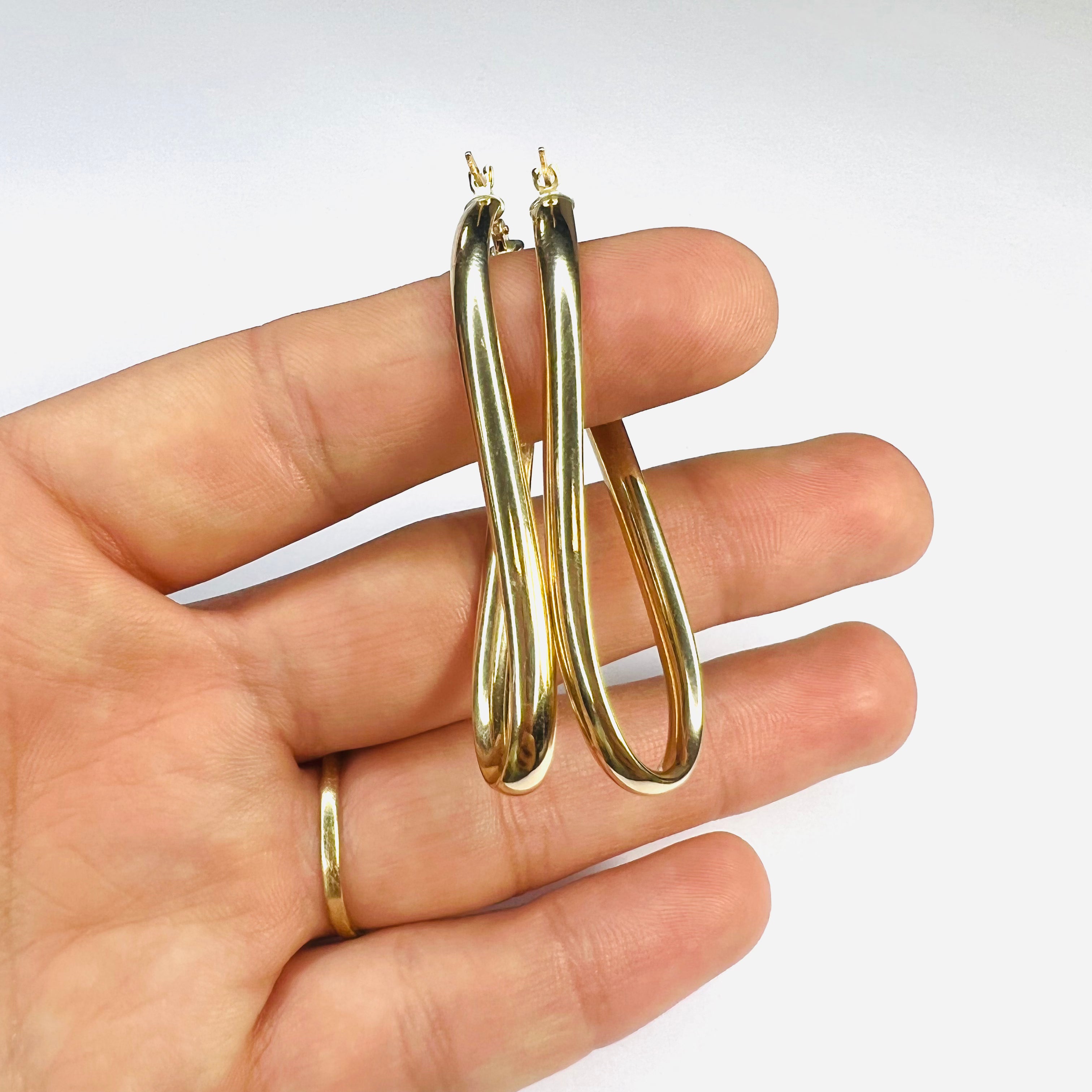 Beautiful New 14K Solid Yellow Gold twisted Hoop Earrings 2.2"x.75"