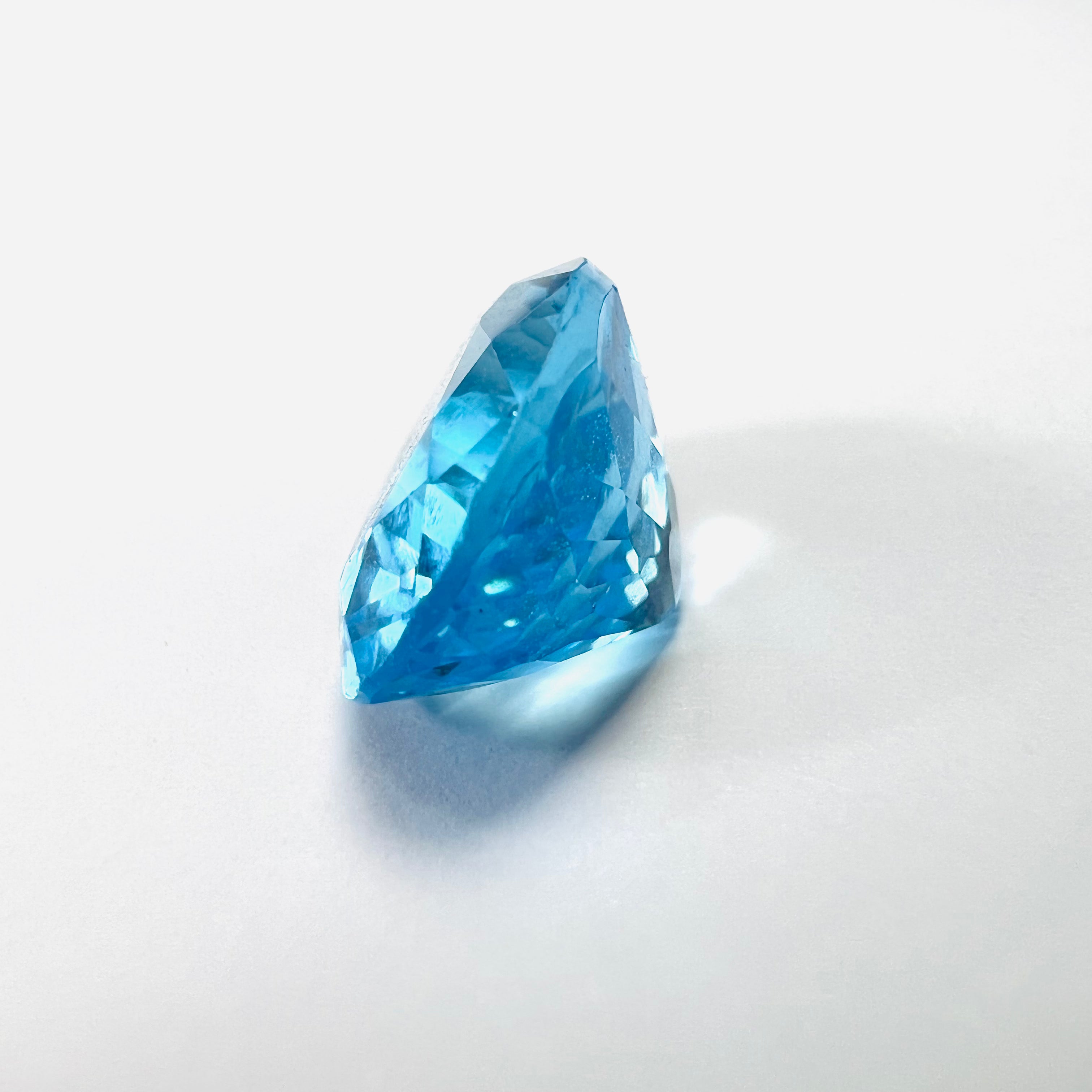 7.71CTW Loose Natural Oval Cut Topaz 14x10x7.4mm Earth mined Gemstone
