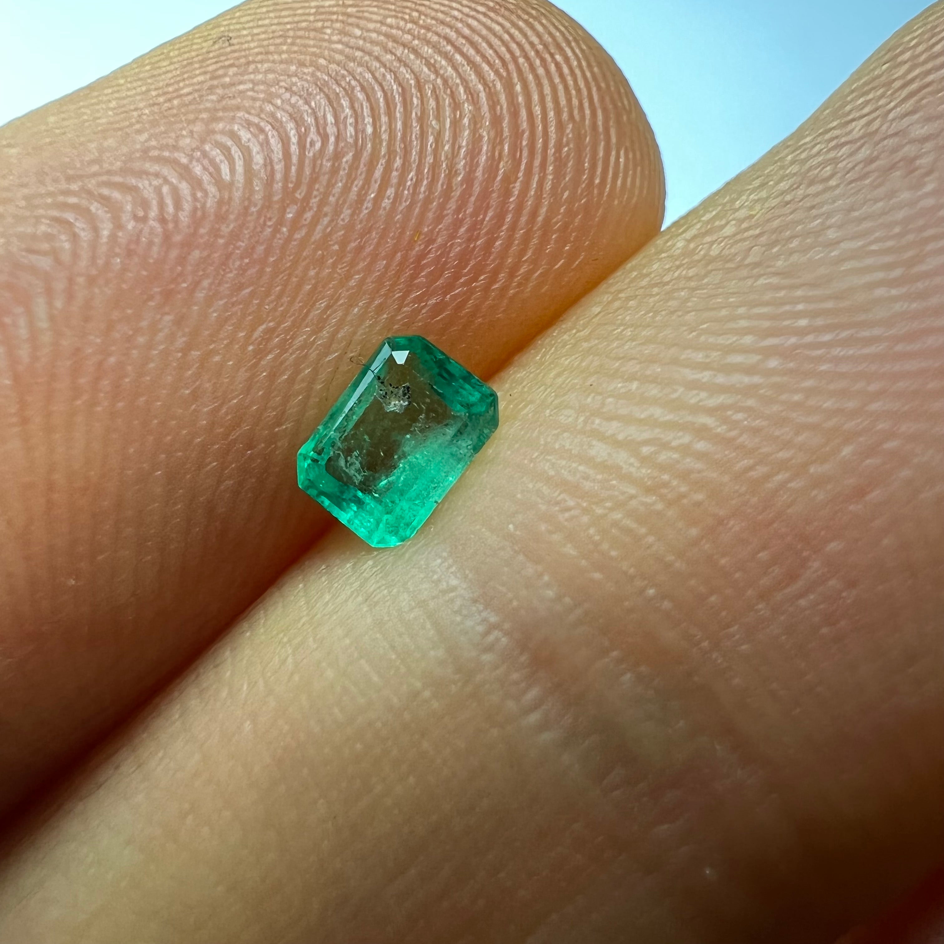 .27CT Loose Colombian Emerald Emerald Cut 4.64x3.39x2.23mm Earth mined Gemstone