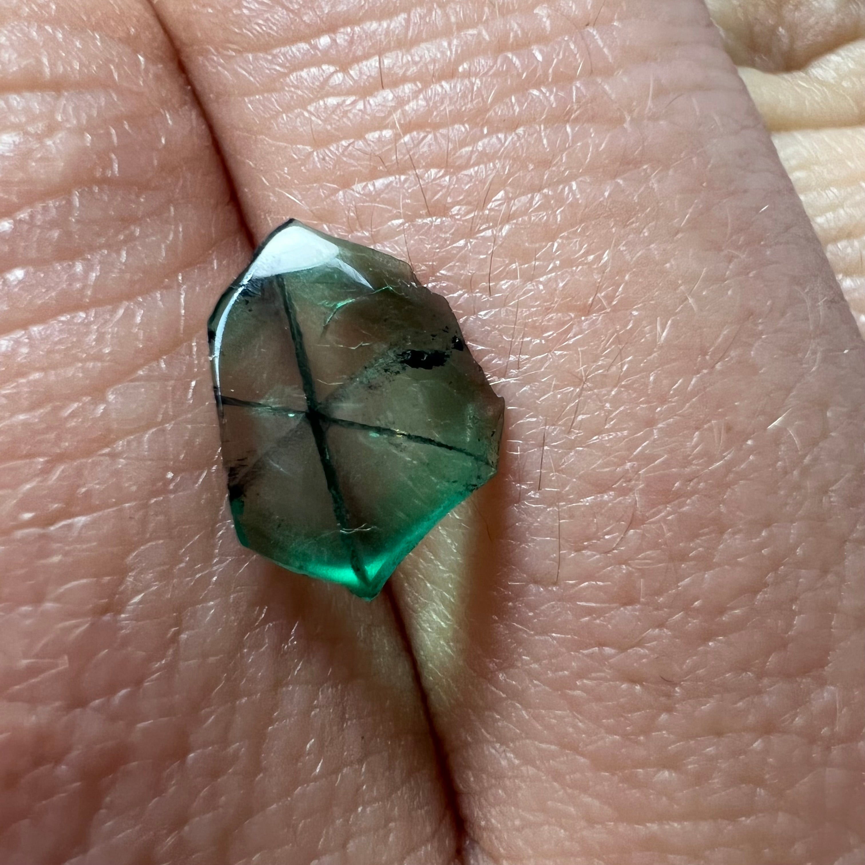 1.055CT Loose Natural Colombian Emerald Trapiche Cut 10.37x7.47x1.76mm