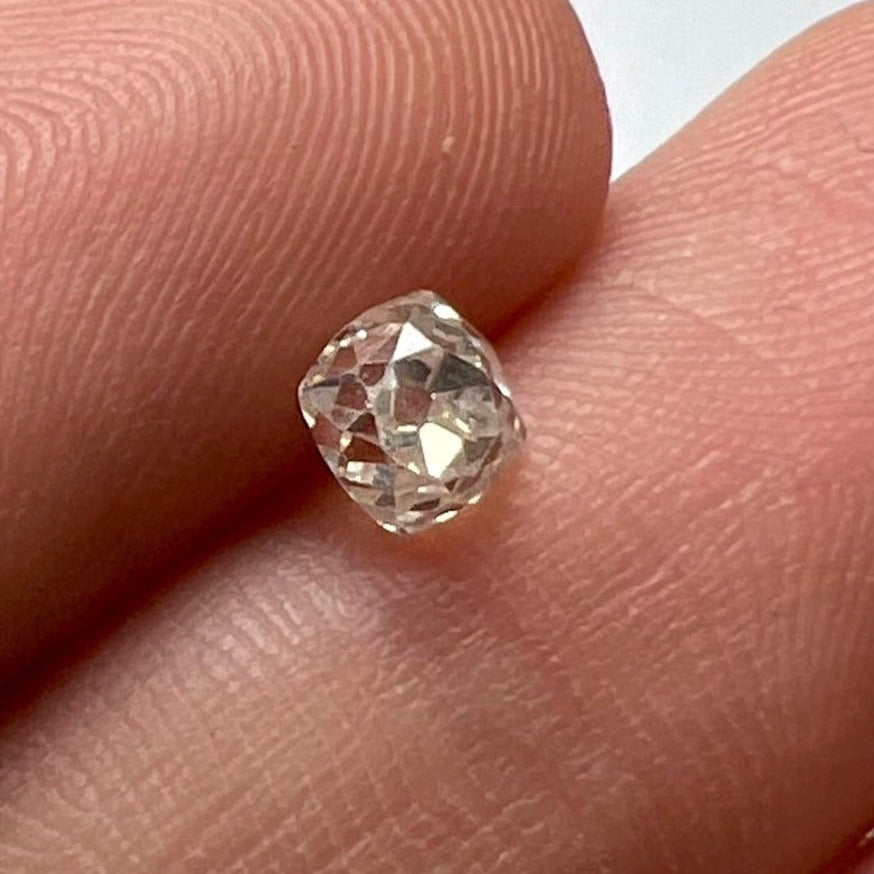 .61CT Old Mine Cut Diamond L VS2 4.70x4.46x3.76mm Natural Earth mined