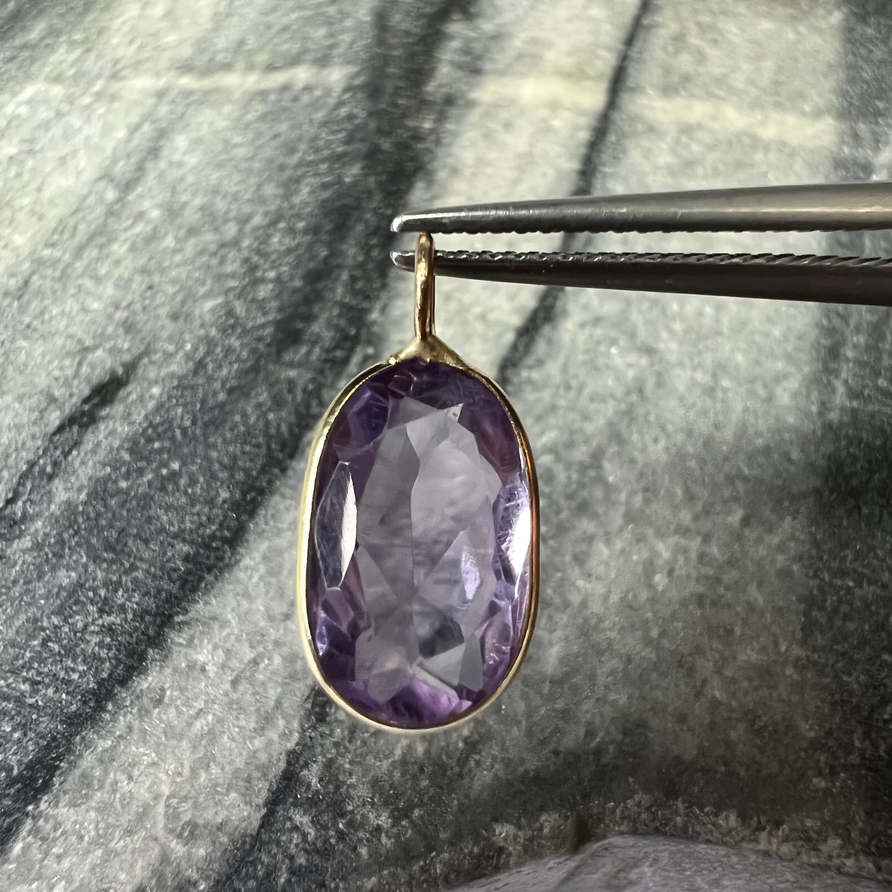 3.1CT Natural Oval Light Violet Amethyst Heart 14K Yellow Gold Pendant Charm 17x8mm