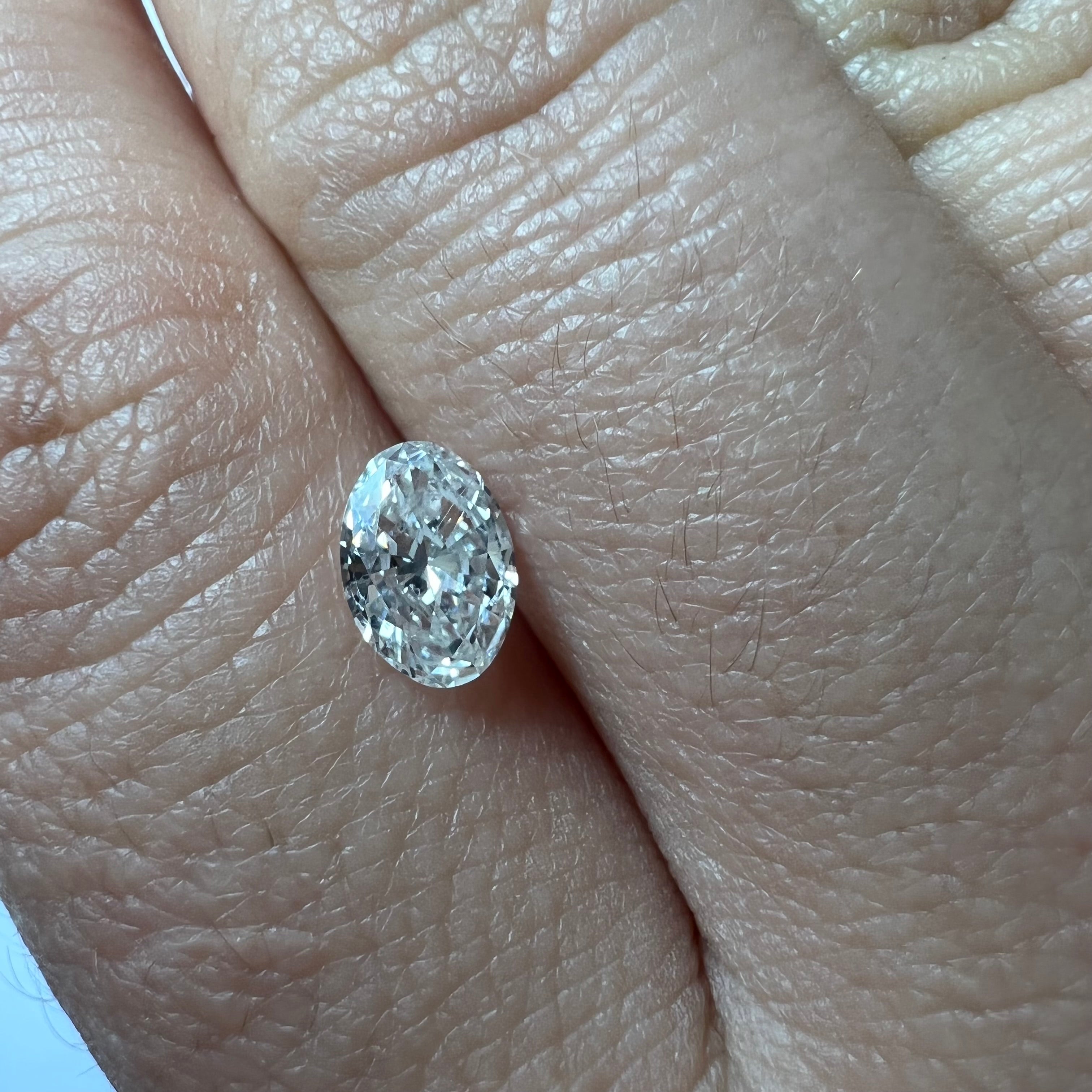 .68CT Oval Brilliant Diamond G SI2 7.37x5.13x2.78mm Natural Earth mine