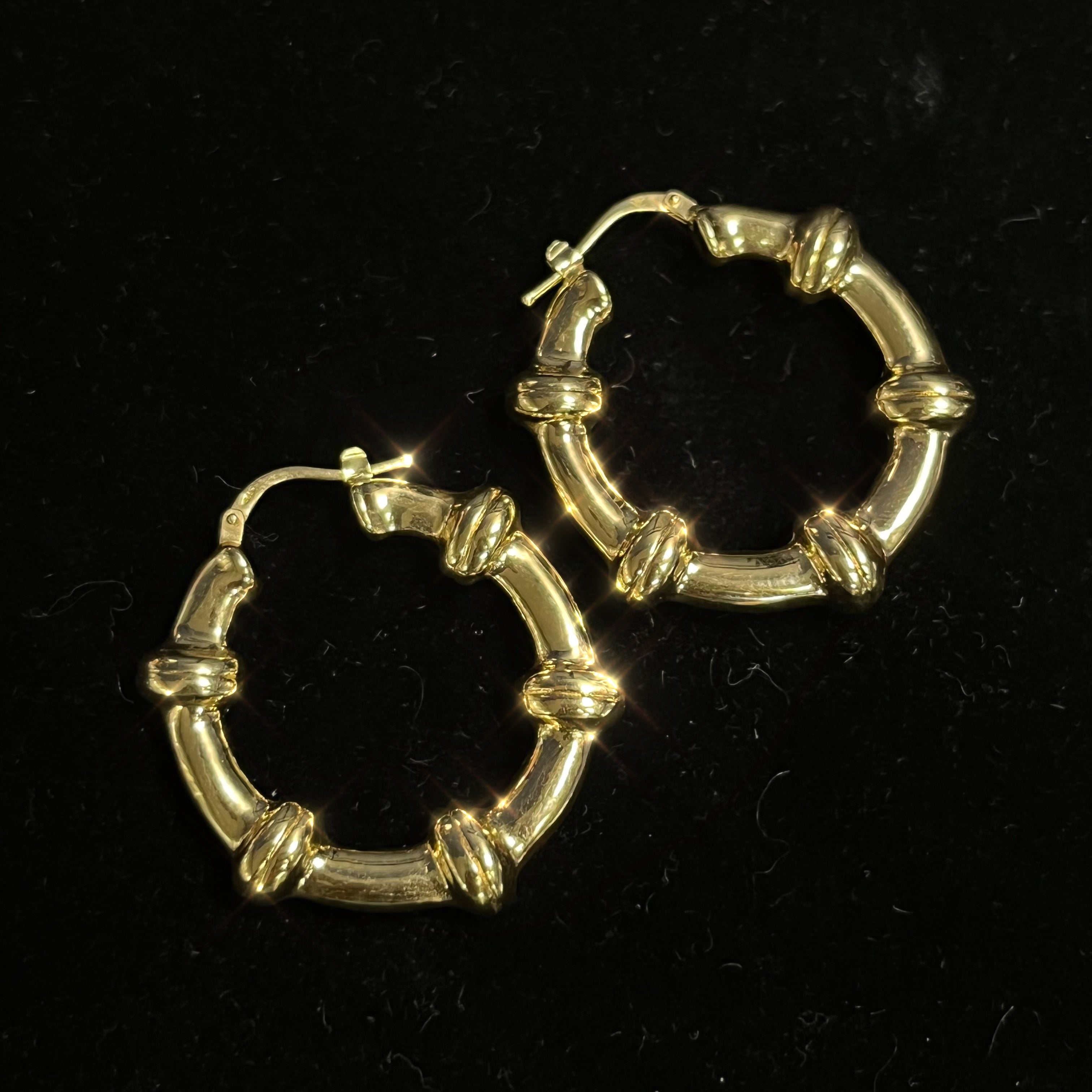 Anchor 1.25" 14K Yellow Gold Puffy Sleek Hoops
