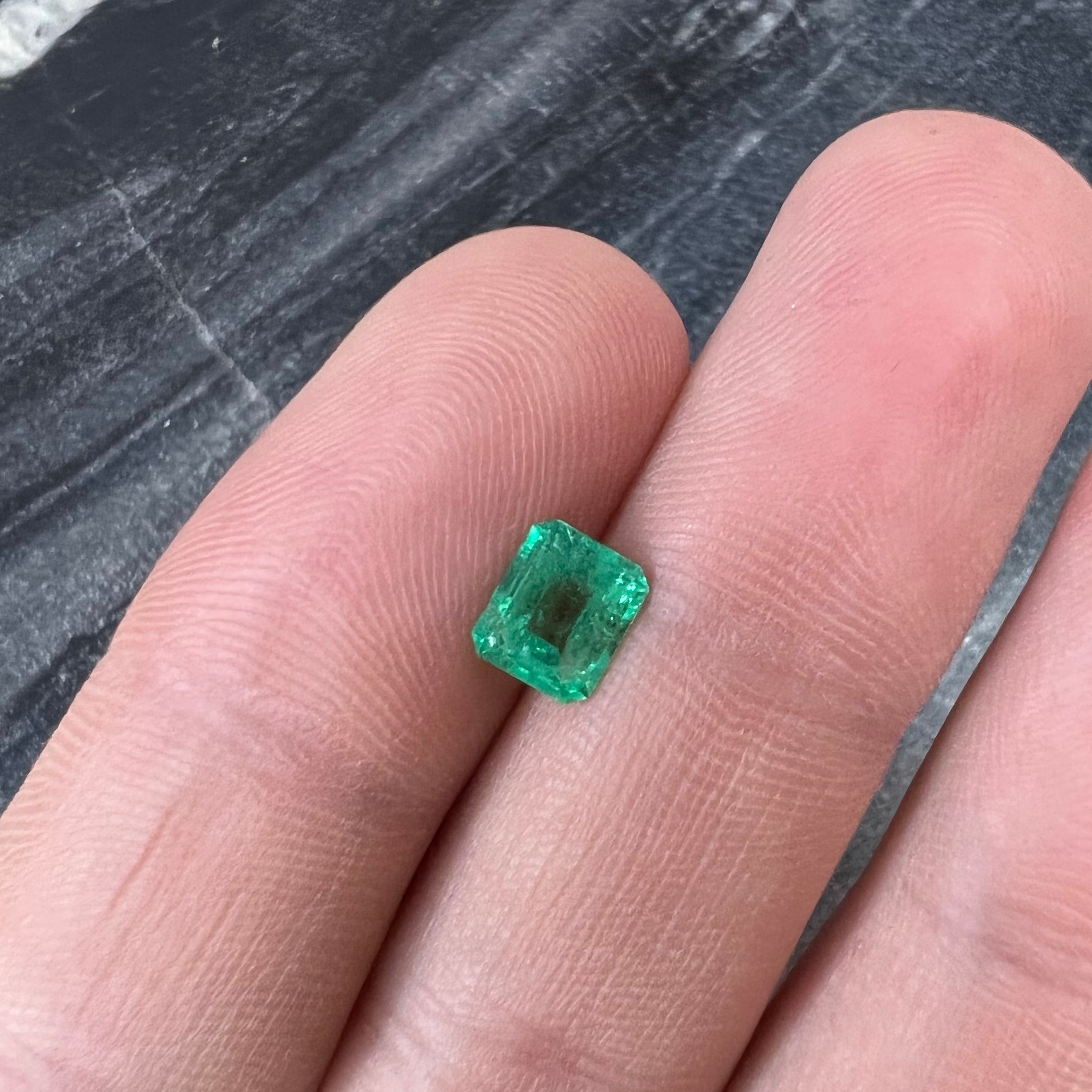 .99CT Natural Emerald Loose Rectangle Shape 7x5mm