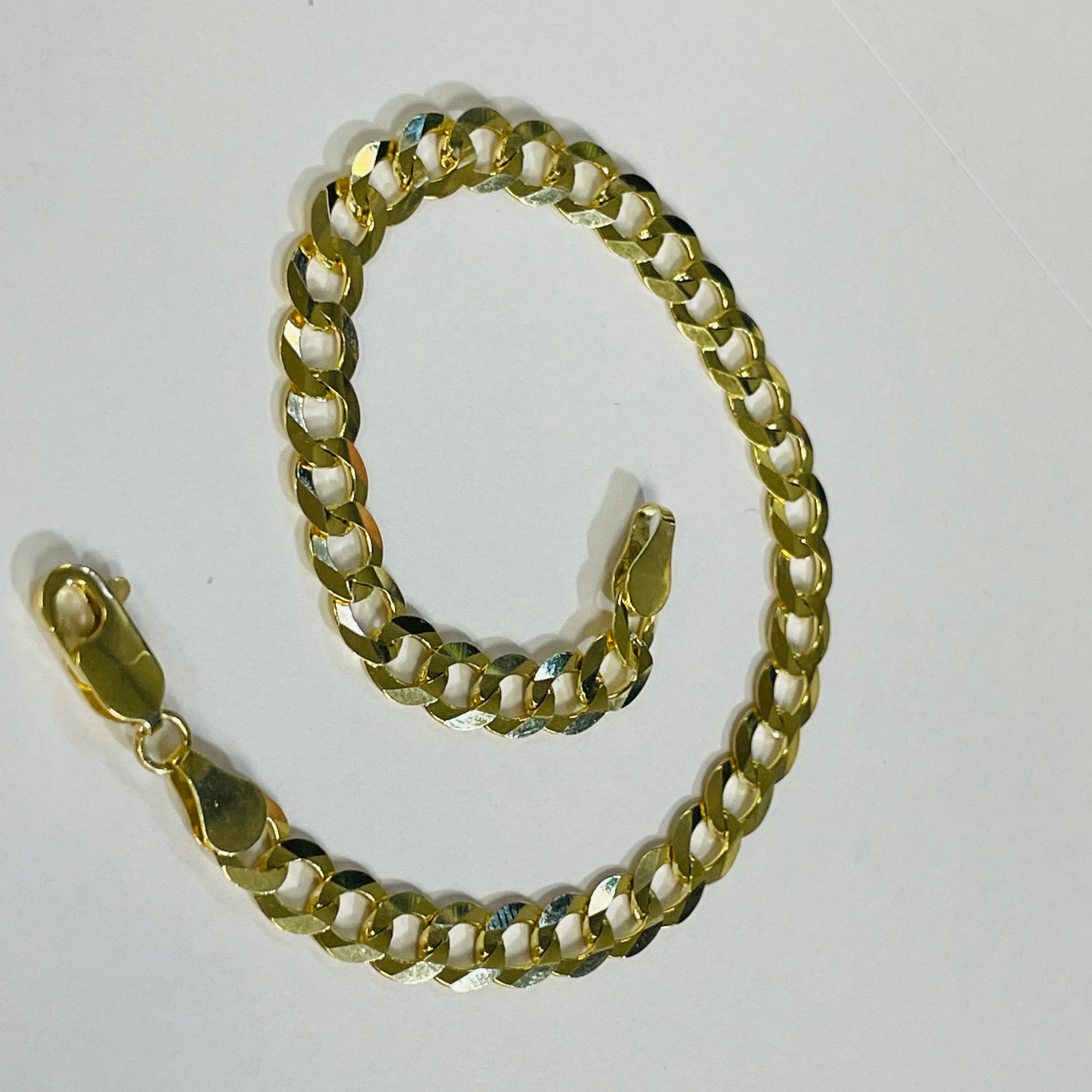 14K Yellow Gold 6mm 8" Curb Link Bracelet
