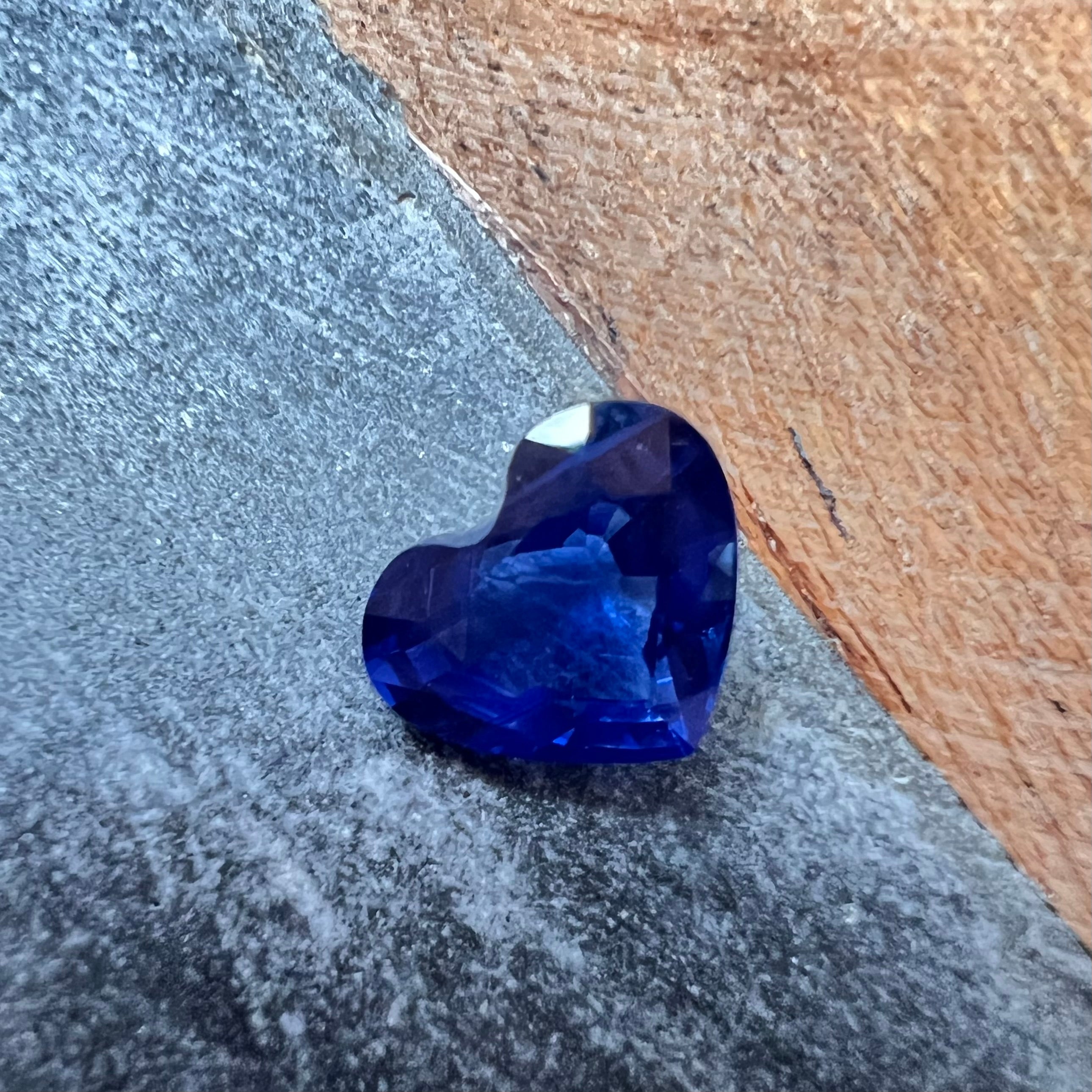 2.15CT Loose Natural Sapphire Brilliant Cut Heart Shape 7.56x8.94x4.25mm