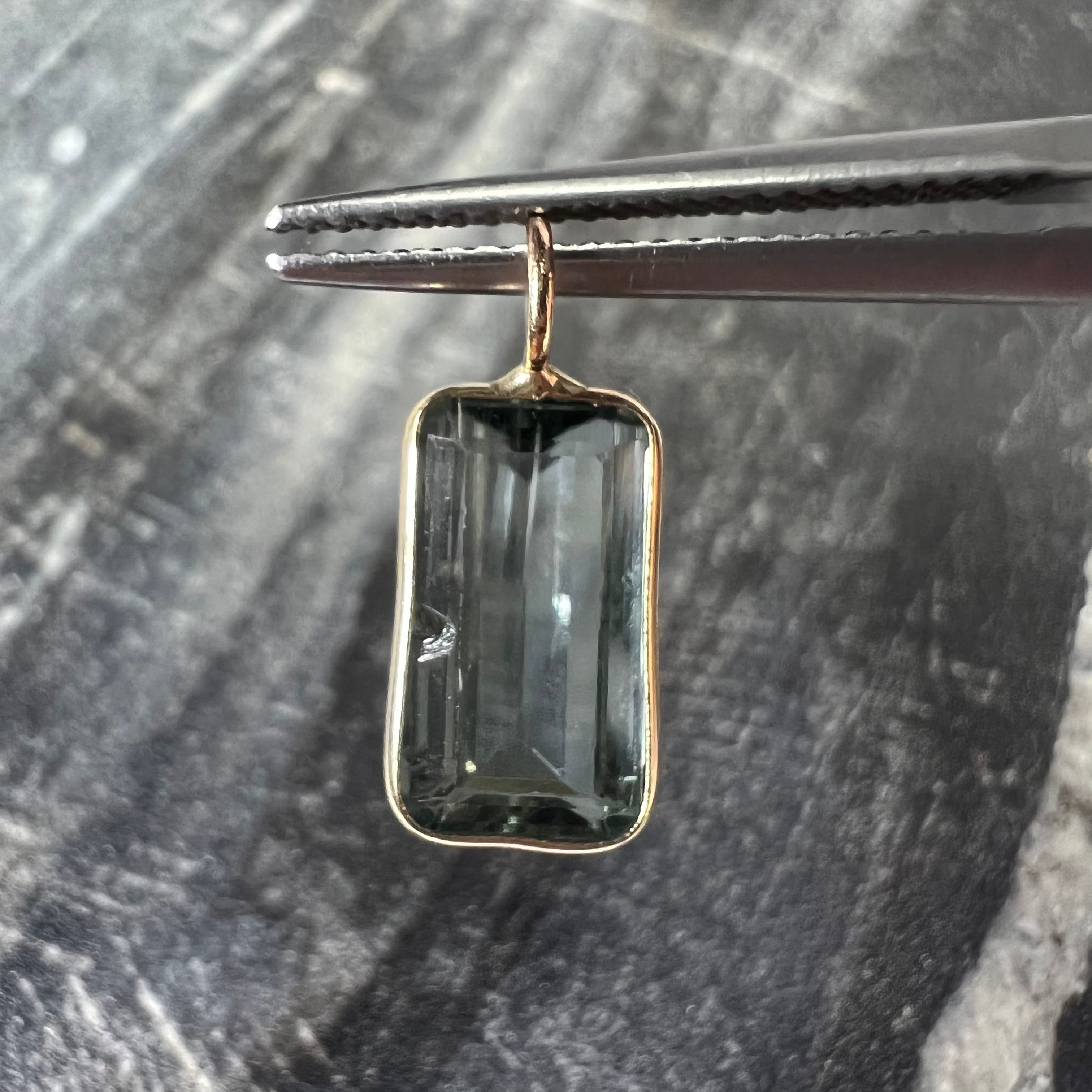 2.20CT Natural Emerald Cut Greenish Grey Tourmaline 14K Yellow Gold Pendant Char