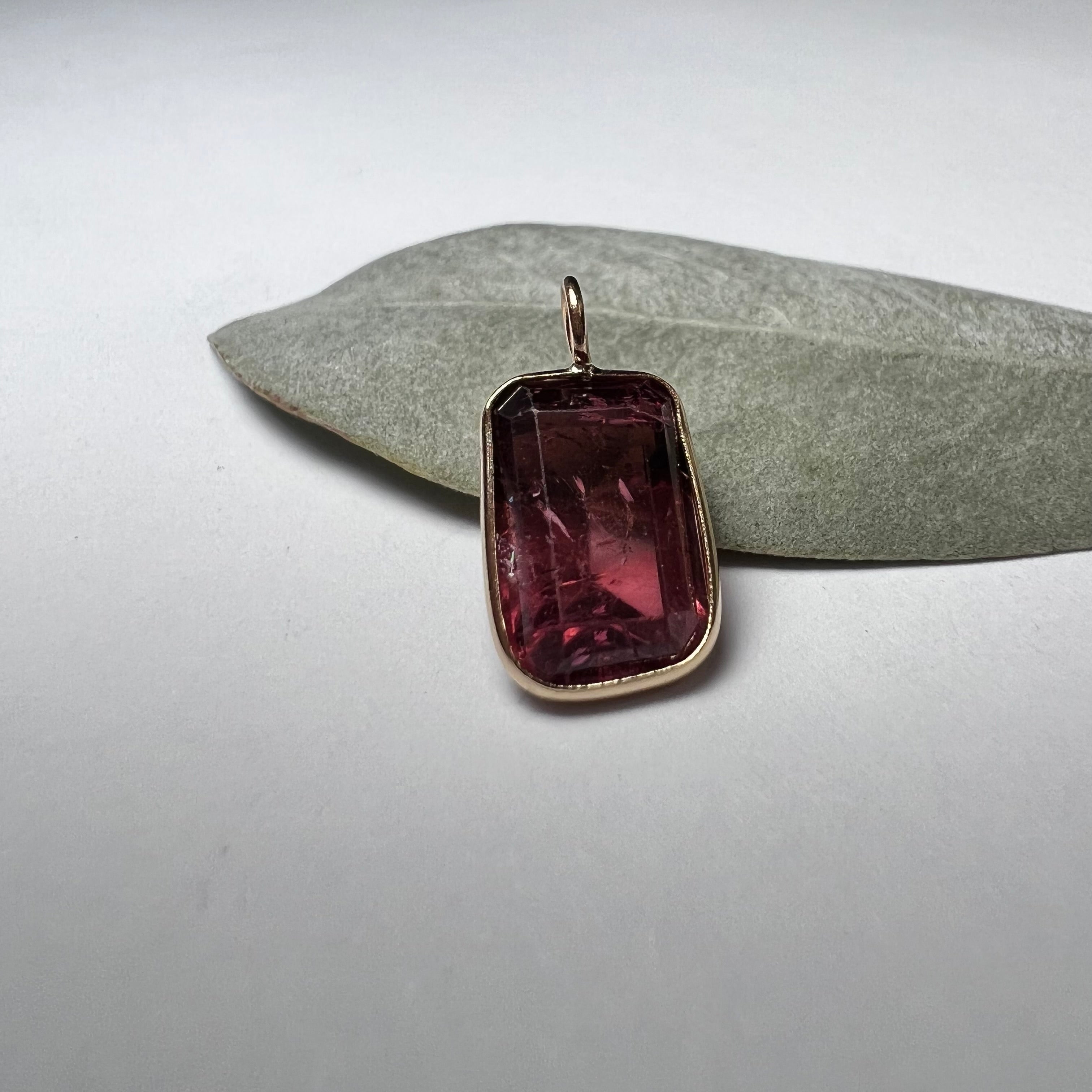 Natural Raspberry Tourmaline 14K Yellow Gold Pendant Charm 12x8mm