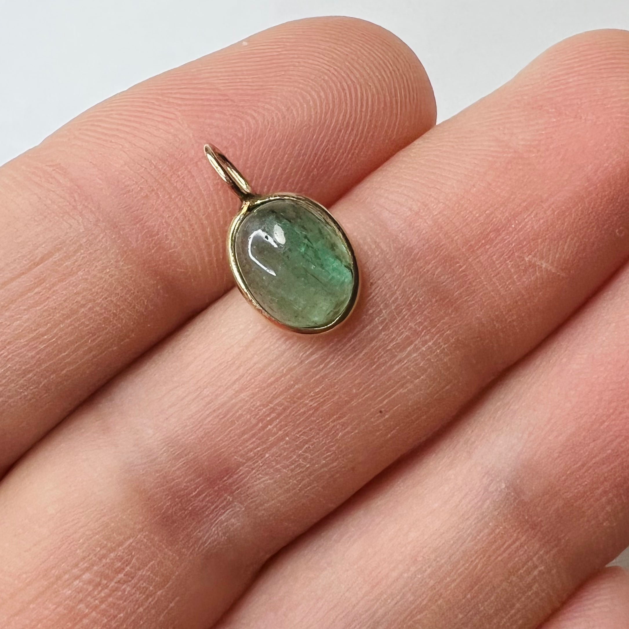 1.51CT Colombian Oval Cabochon Emerald 14K Yellow Gold Pendant Charm 14.5x7.7mm