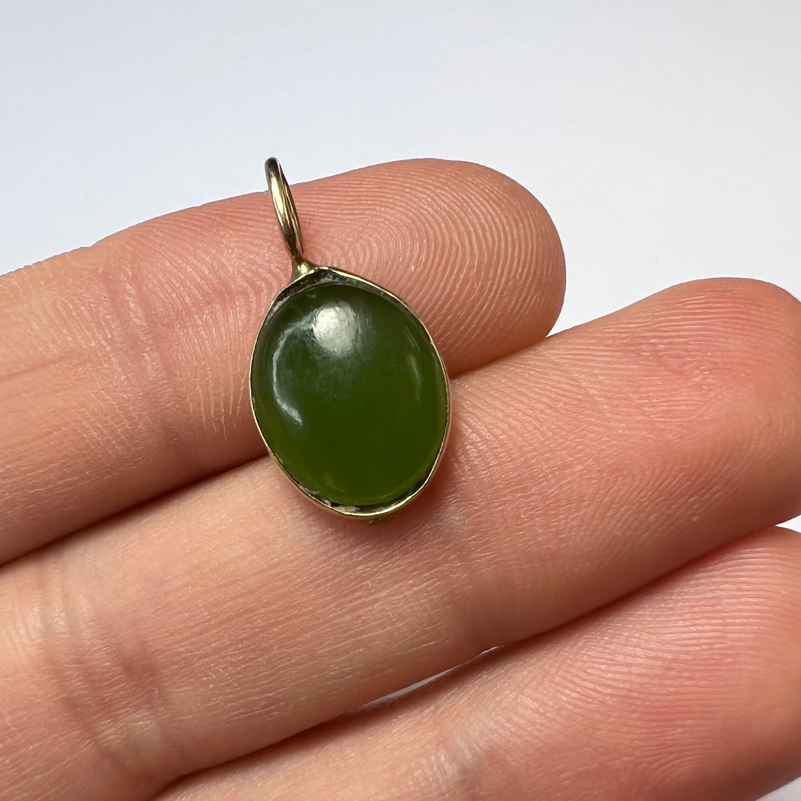 Natural Jade 14K Yellow Gold Pendant Charm 20x11mm