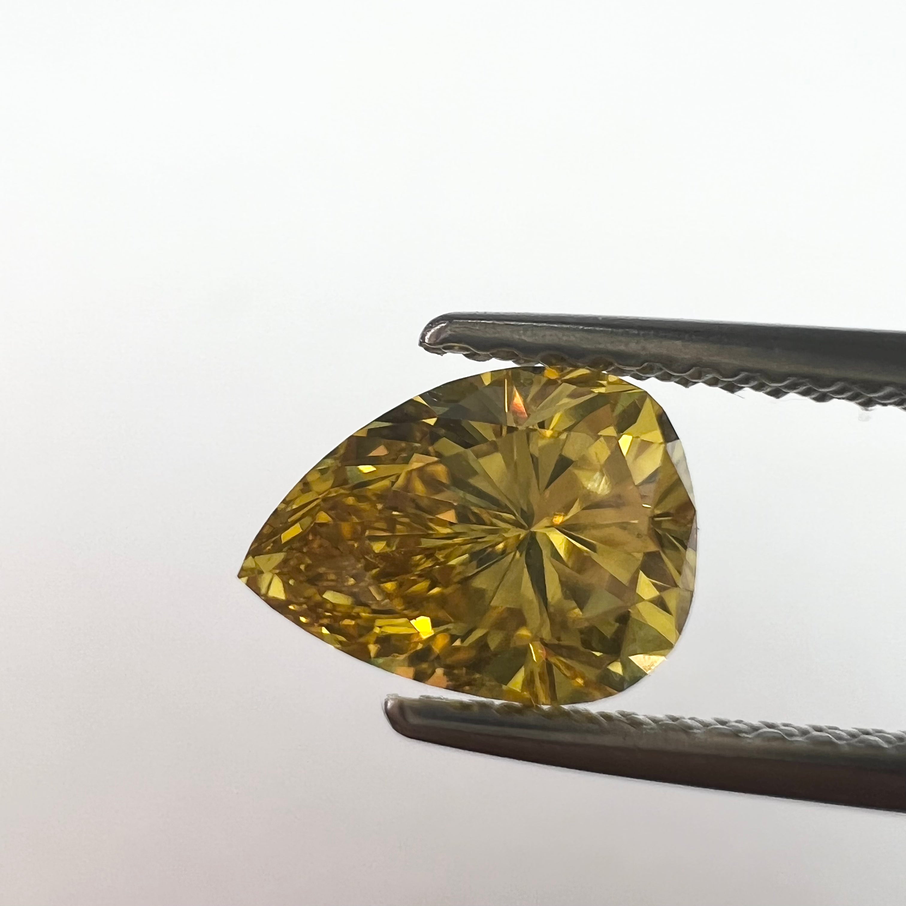 1.16CT Pear Brilliant Diamond Fancy Deep Orange Yellow SI1 8.09x5.92x4.10mm Natural Earth mined