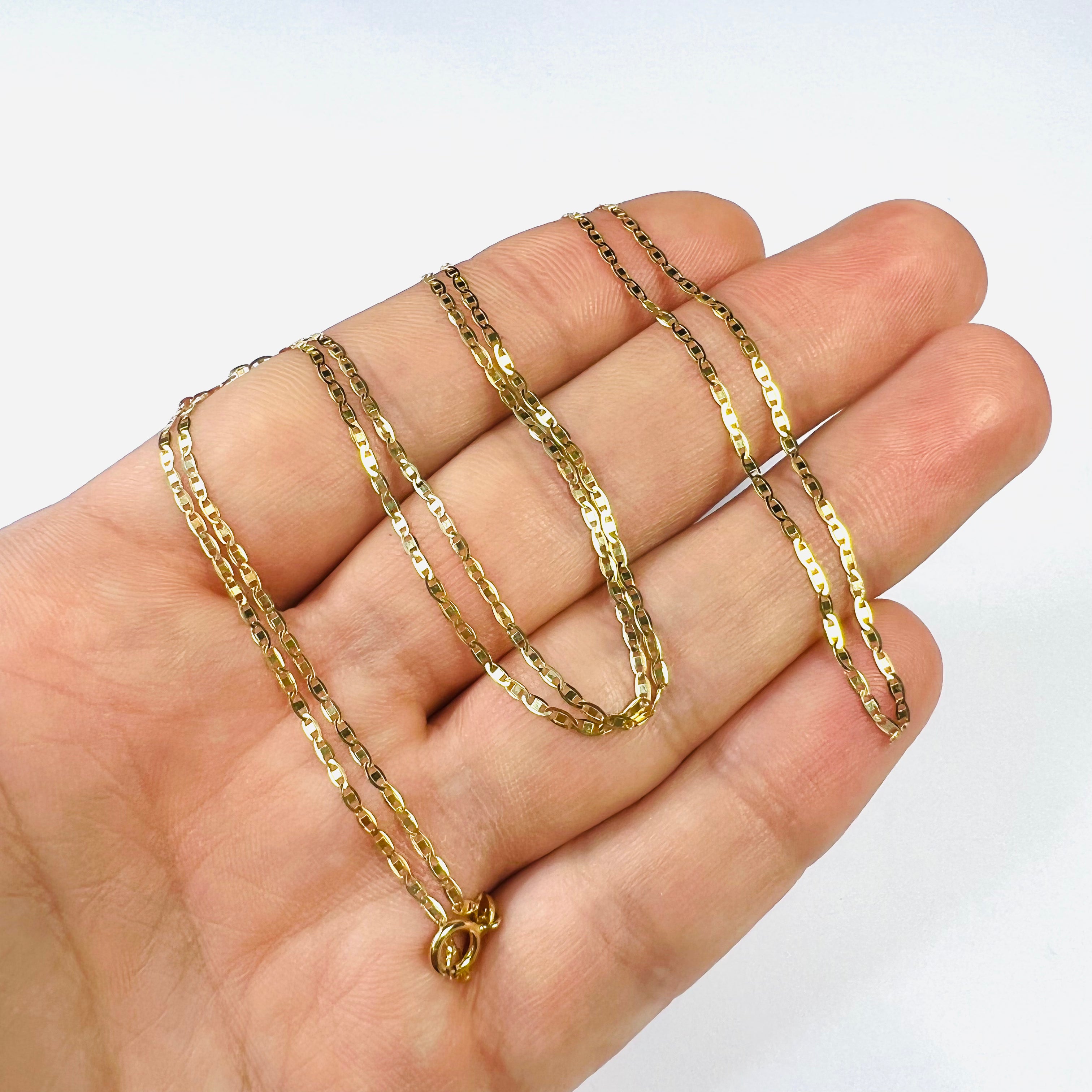 24" 14K Yellow Gold Flat Mariner Chain Necklace