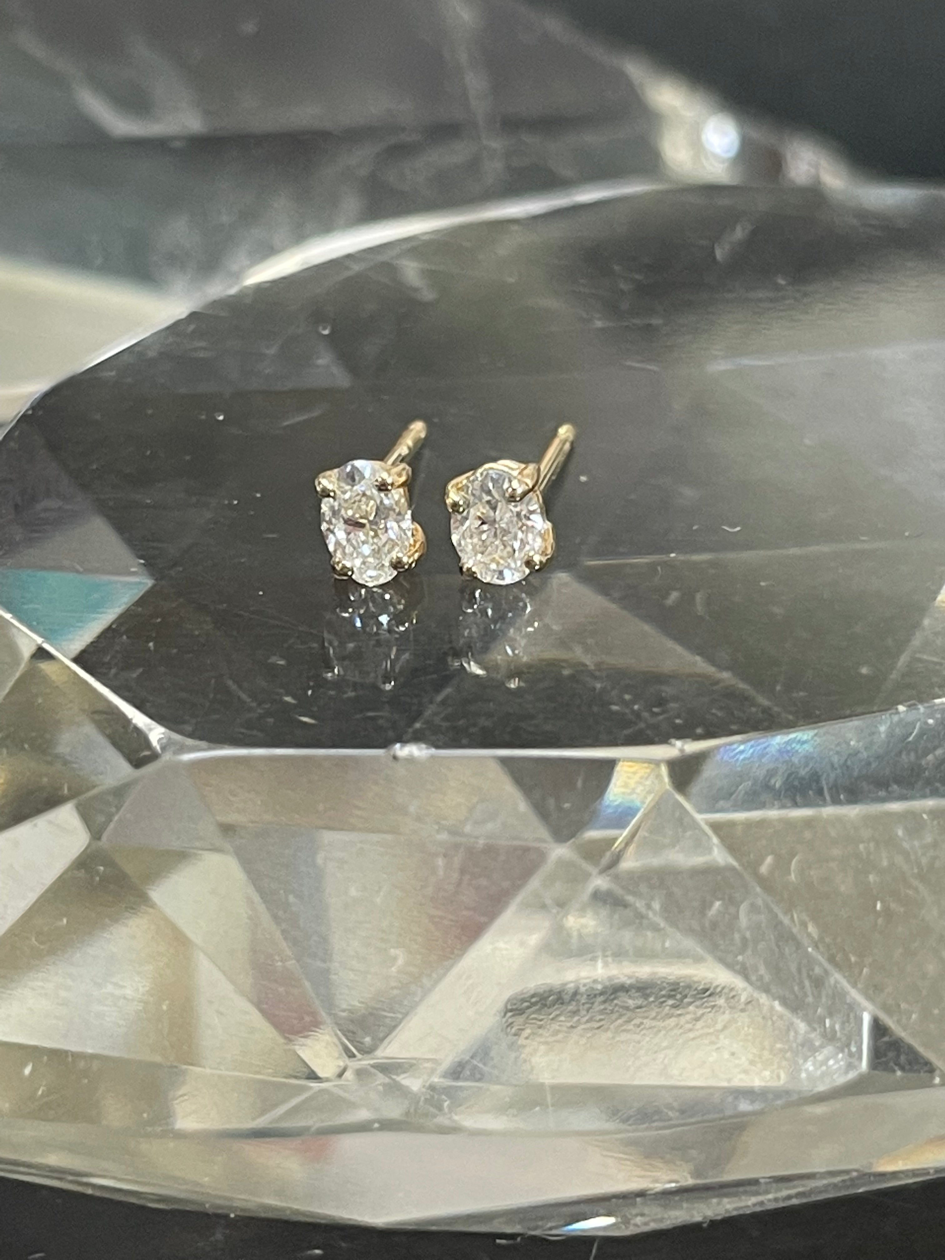 .28CT Oval Diamond I VS2 14K Yellow Gold  Earring Studs