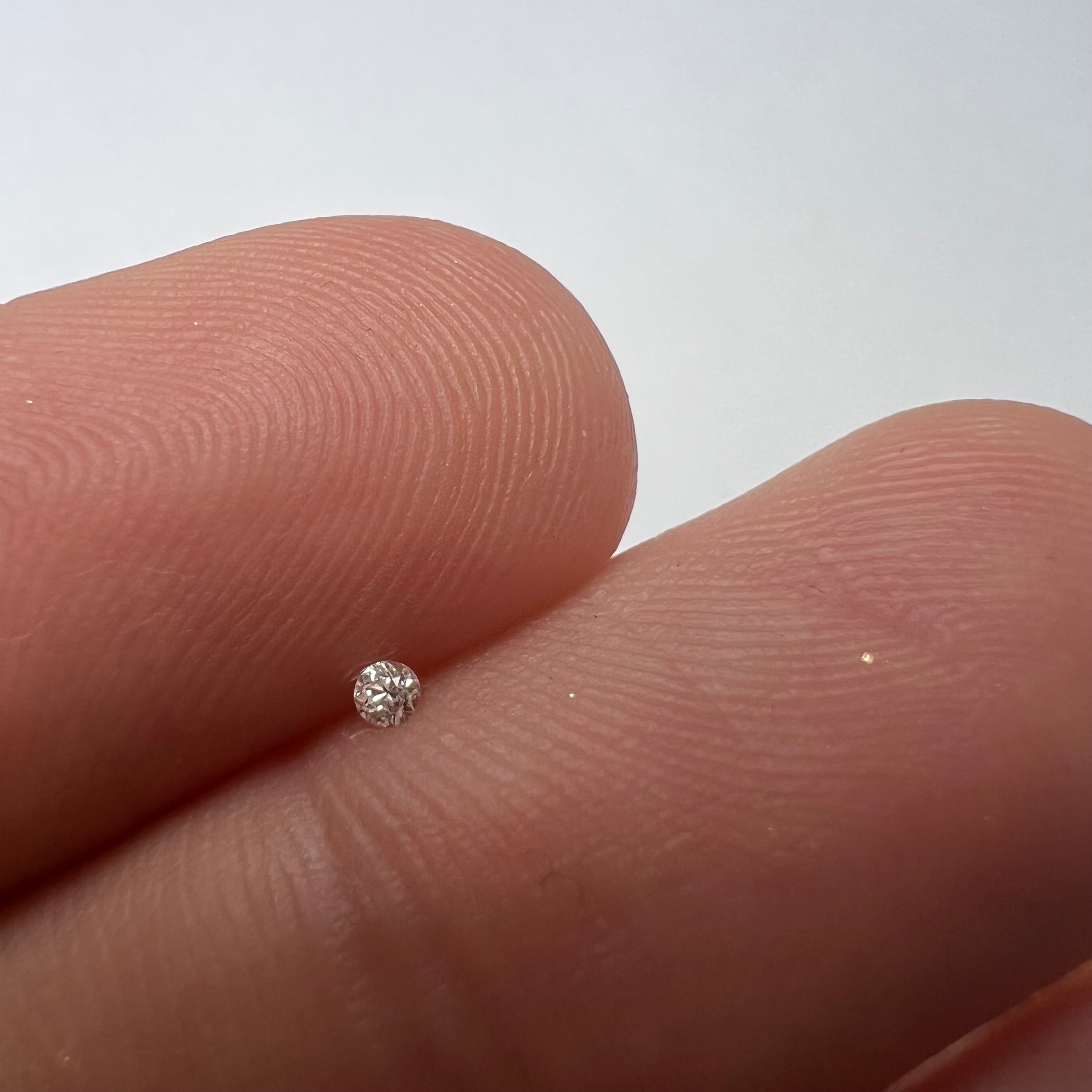 .020CT Old Mine Cut Diamond F VS1 1.75x1.28mm Natural Earth mined