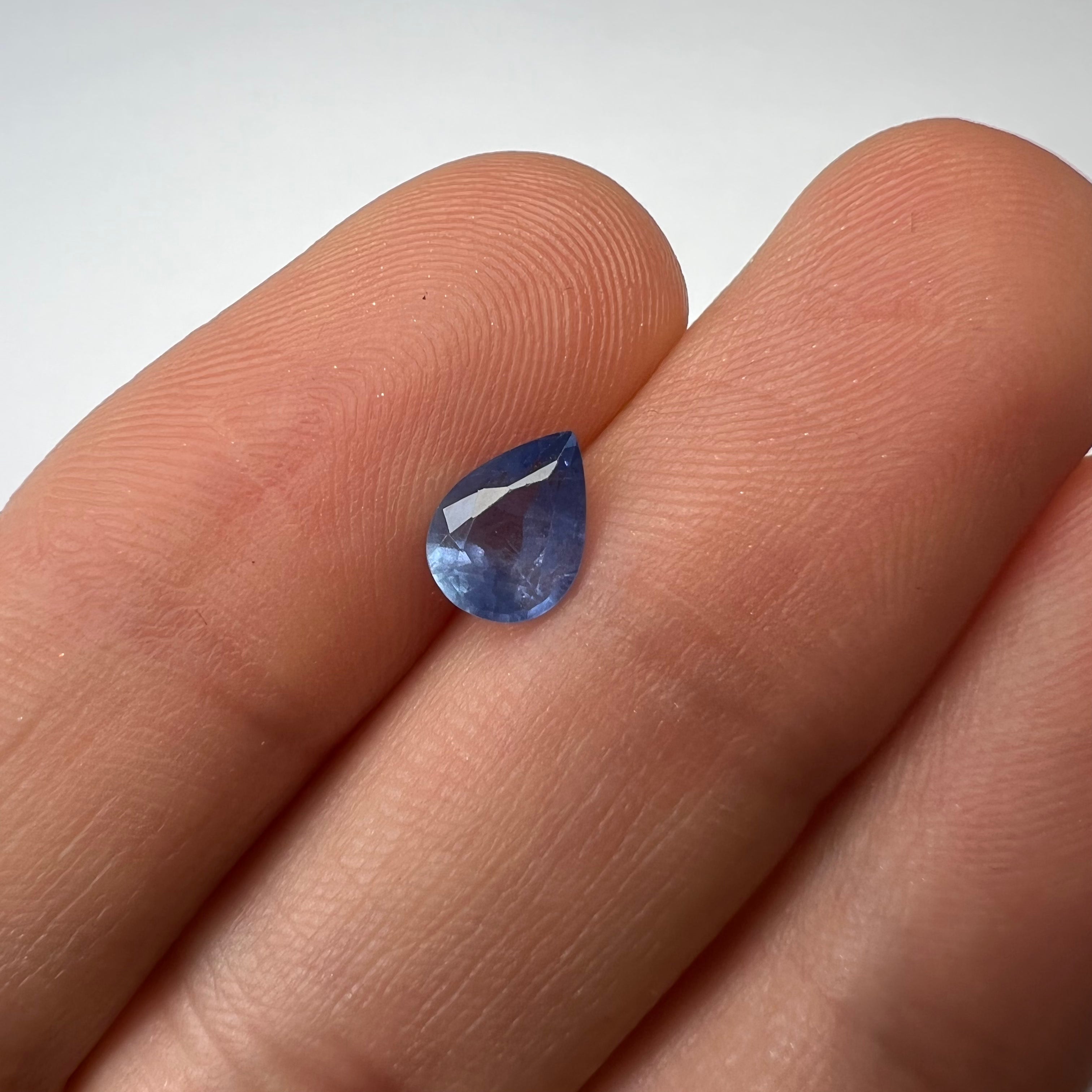 1.33CTW Loose Pear Shape Sapphire 7.5x5.6x4.06mm Earth mined Gemstone
