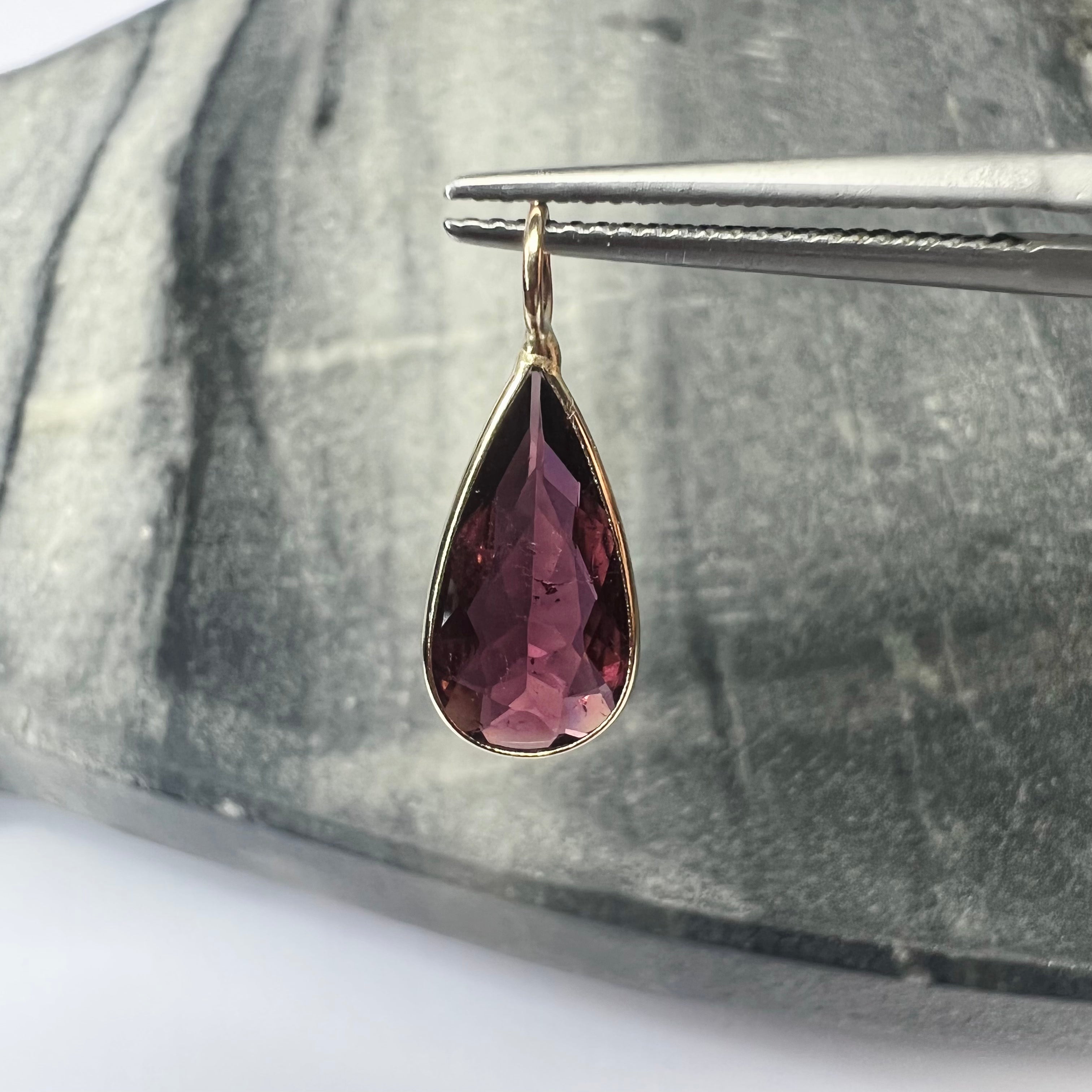 1.89CT Natural Pink Pear Tourmaline 14K Yellow Gold Pendant Charm 19x7.5mm