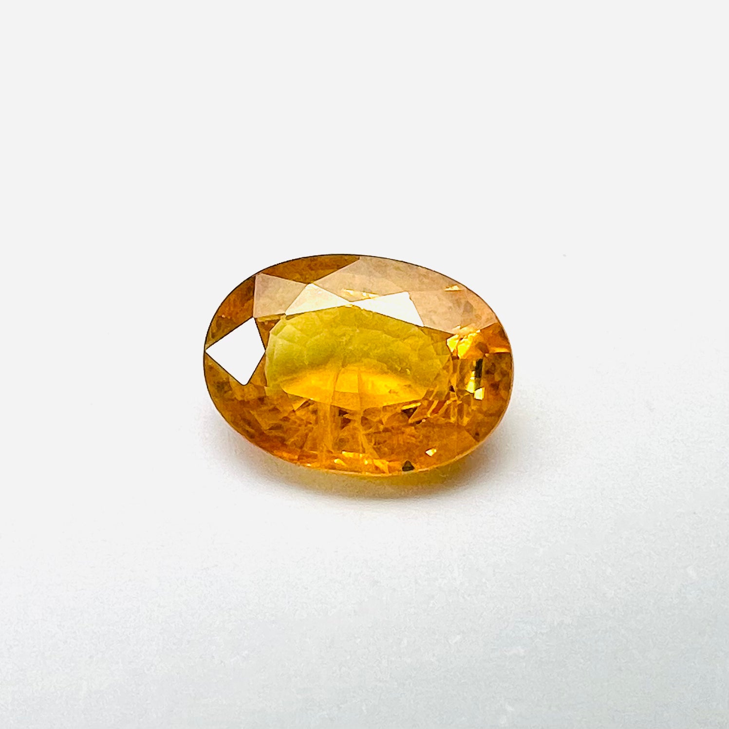 1.54CTW Loose Oval Orange Sapphire 8.21x5.73x3.37mm Earth mined Gemstone