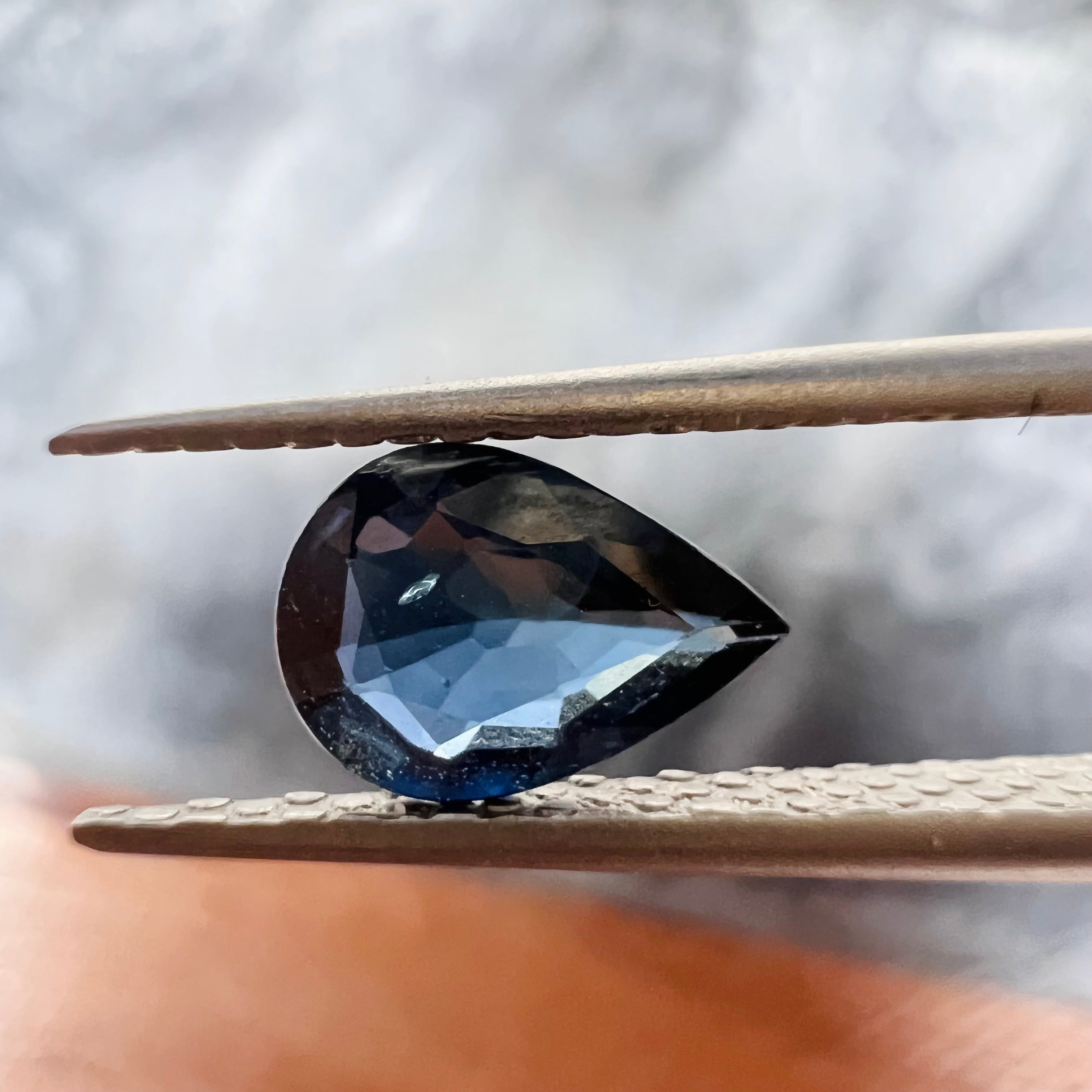 .63CT Loose Natural Pear Sapphire 6.97x4.89x2.26mm Earth mined Gemstone