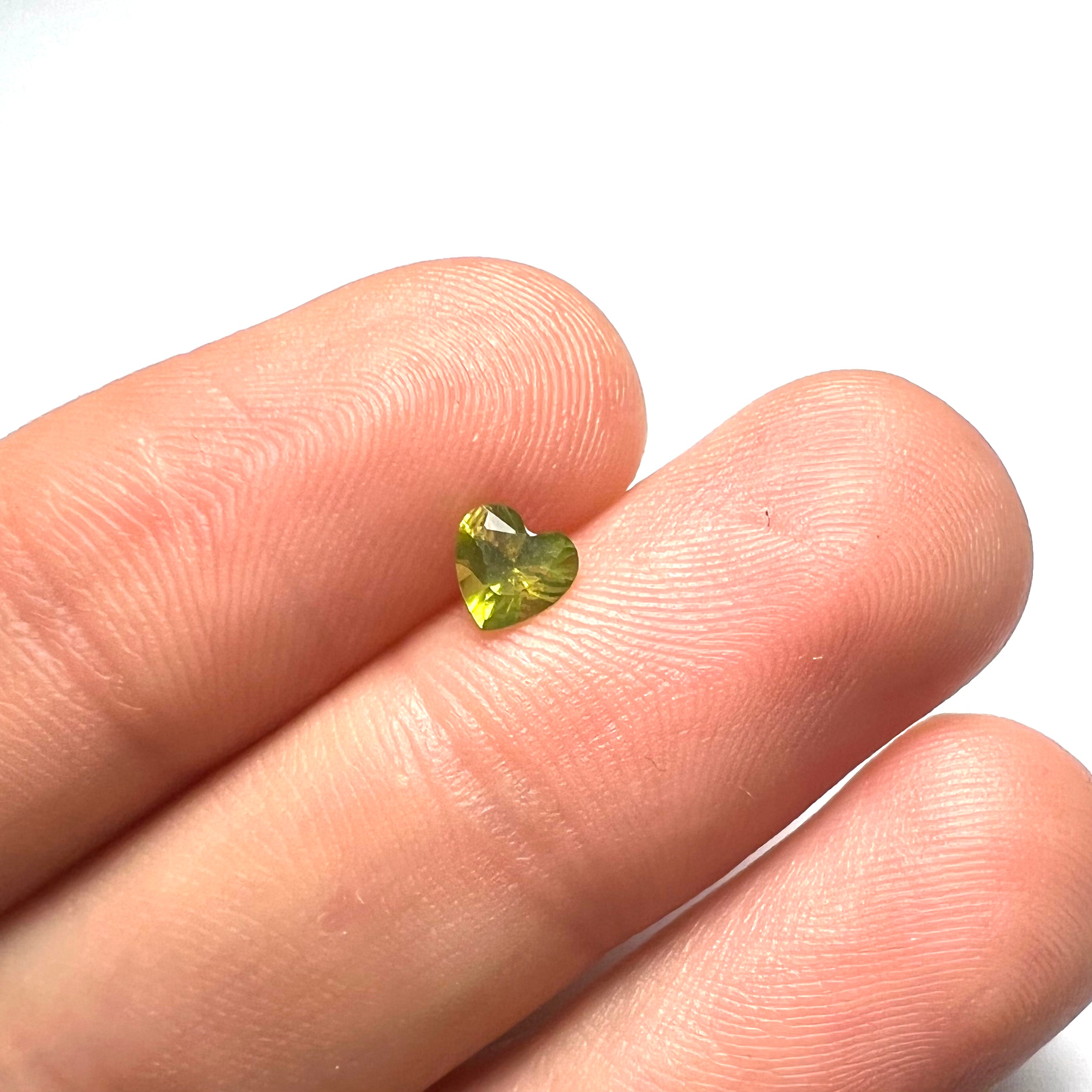 .43CT Loose Natural Heart Cut Peridot 5.1x5x3mm Earth mined Gemstone