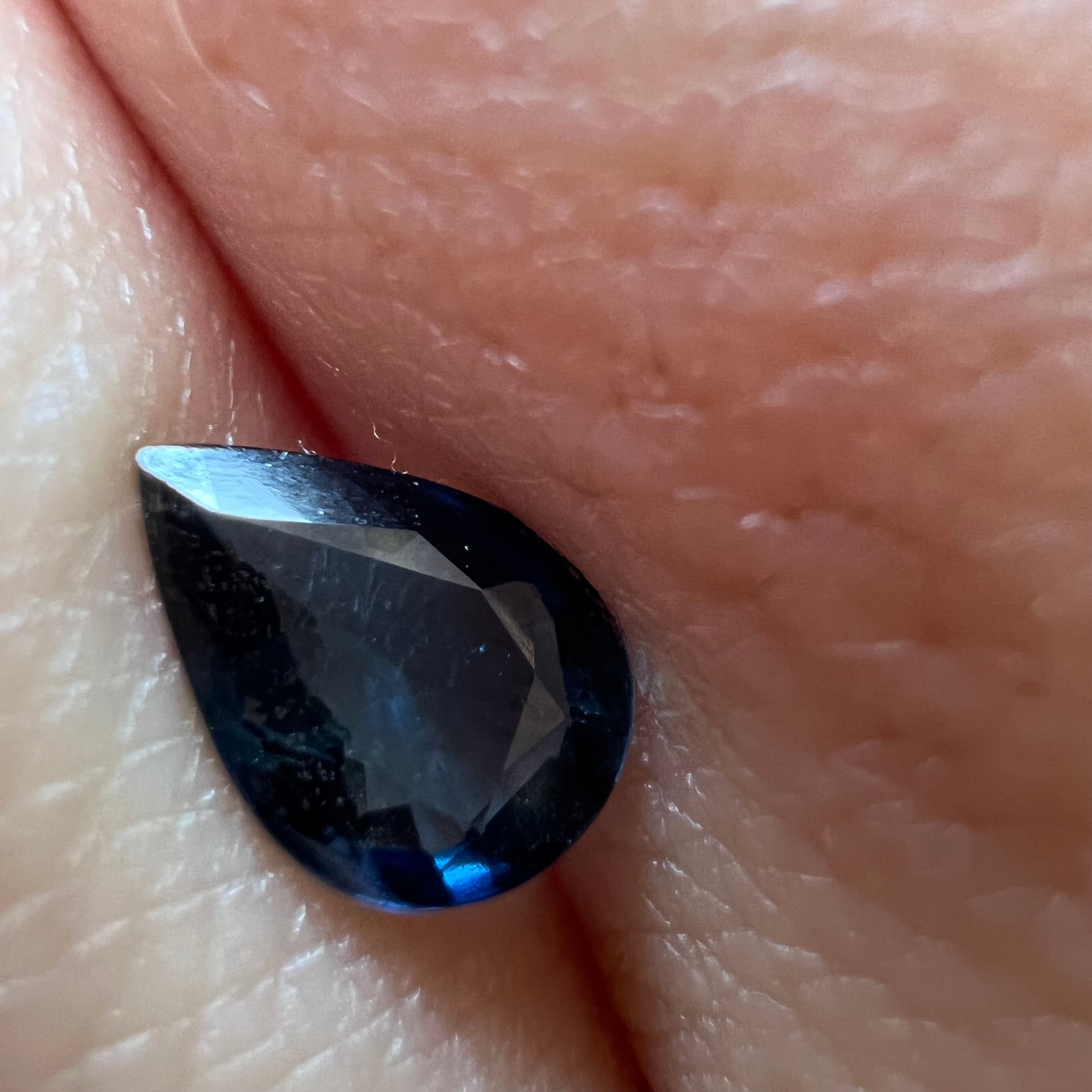 .63CT Loose Natural Pear Sapphire 6.97x4.89x2.26mm Earth mined Gemstone