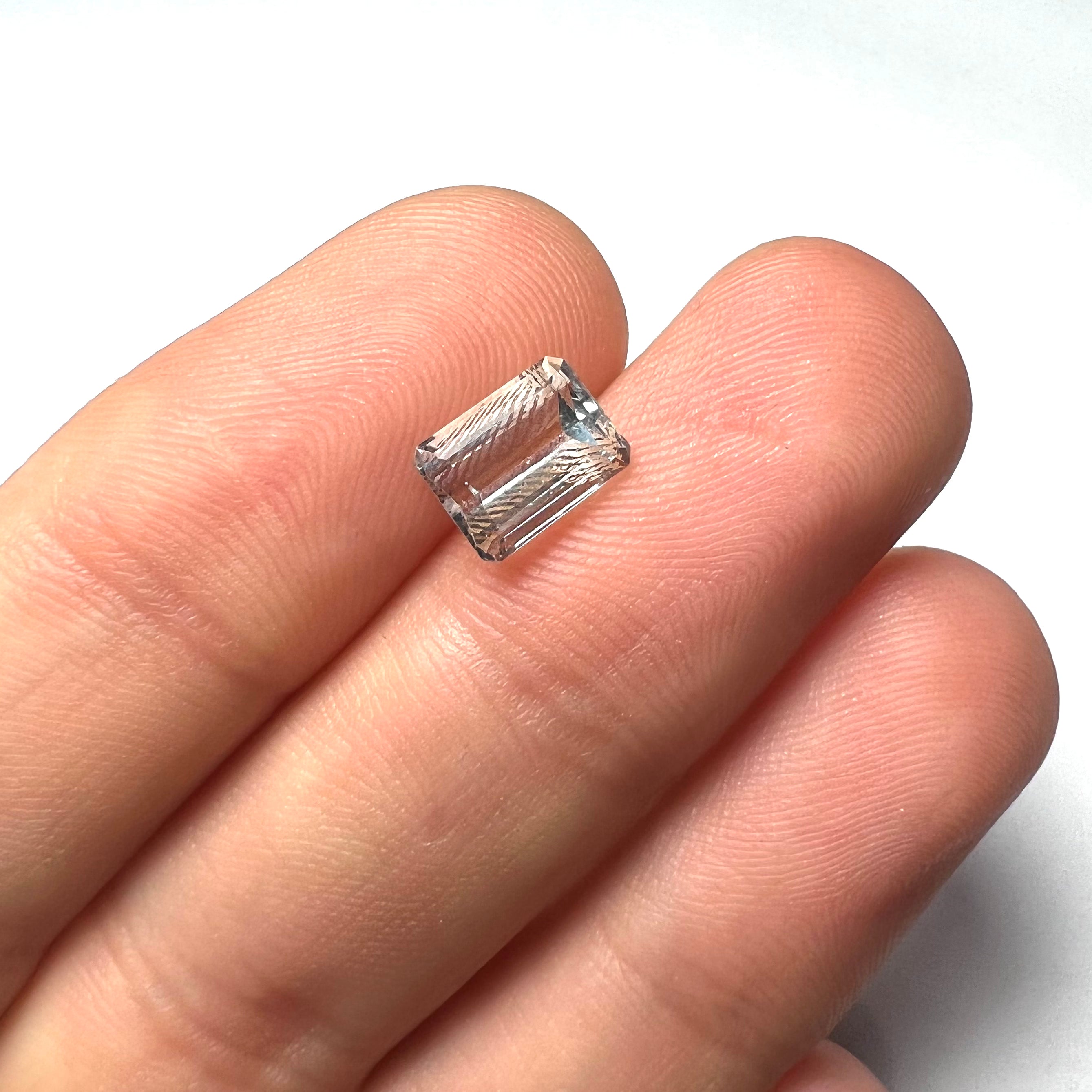 1.6CTW Loose Natural Aquamarine 8x6x4.3mm Earth mined Gemstone