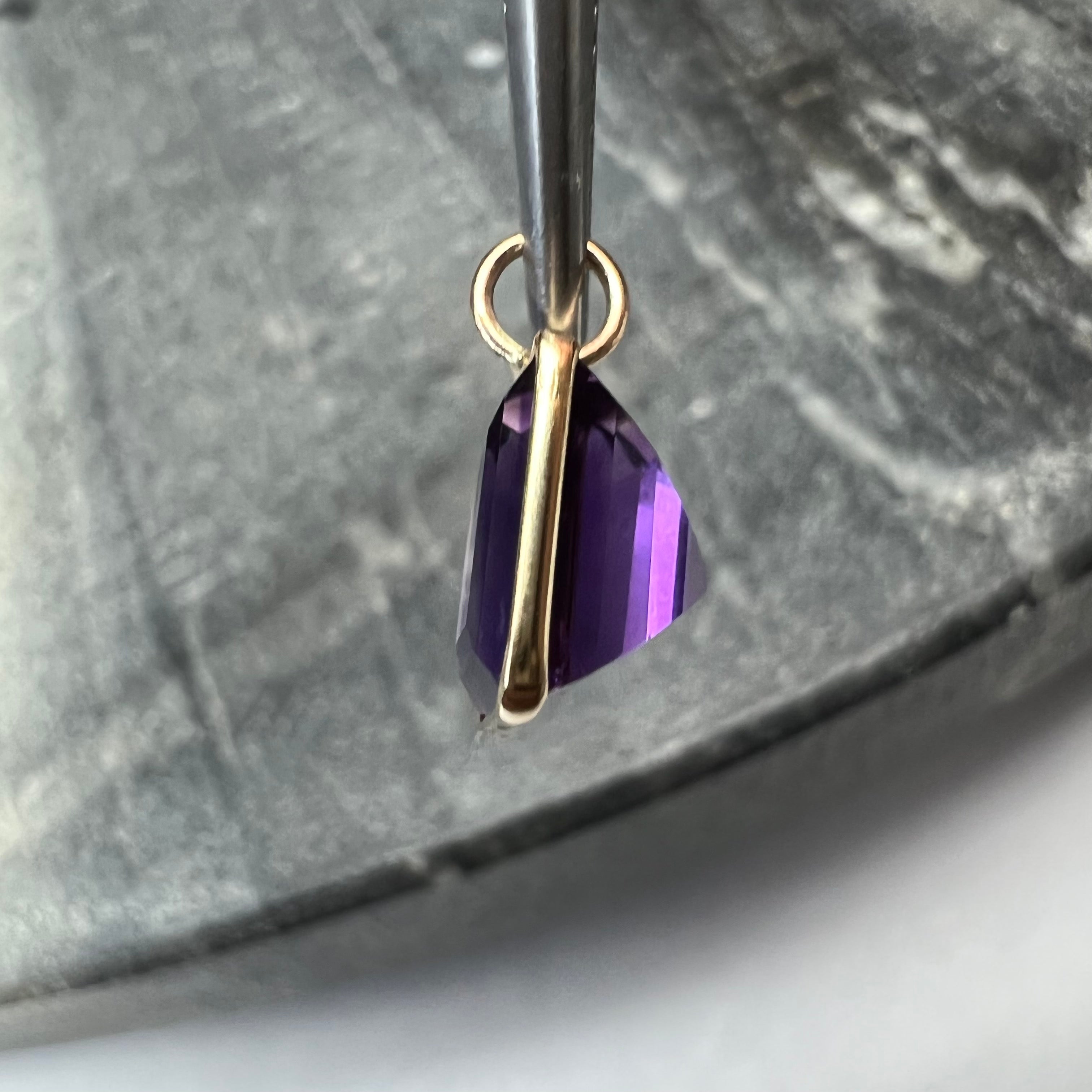 2.06 CT Natural Amethyst 14K Yellow Gold Pendant Charm 13x7.5mm