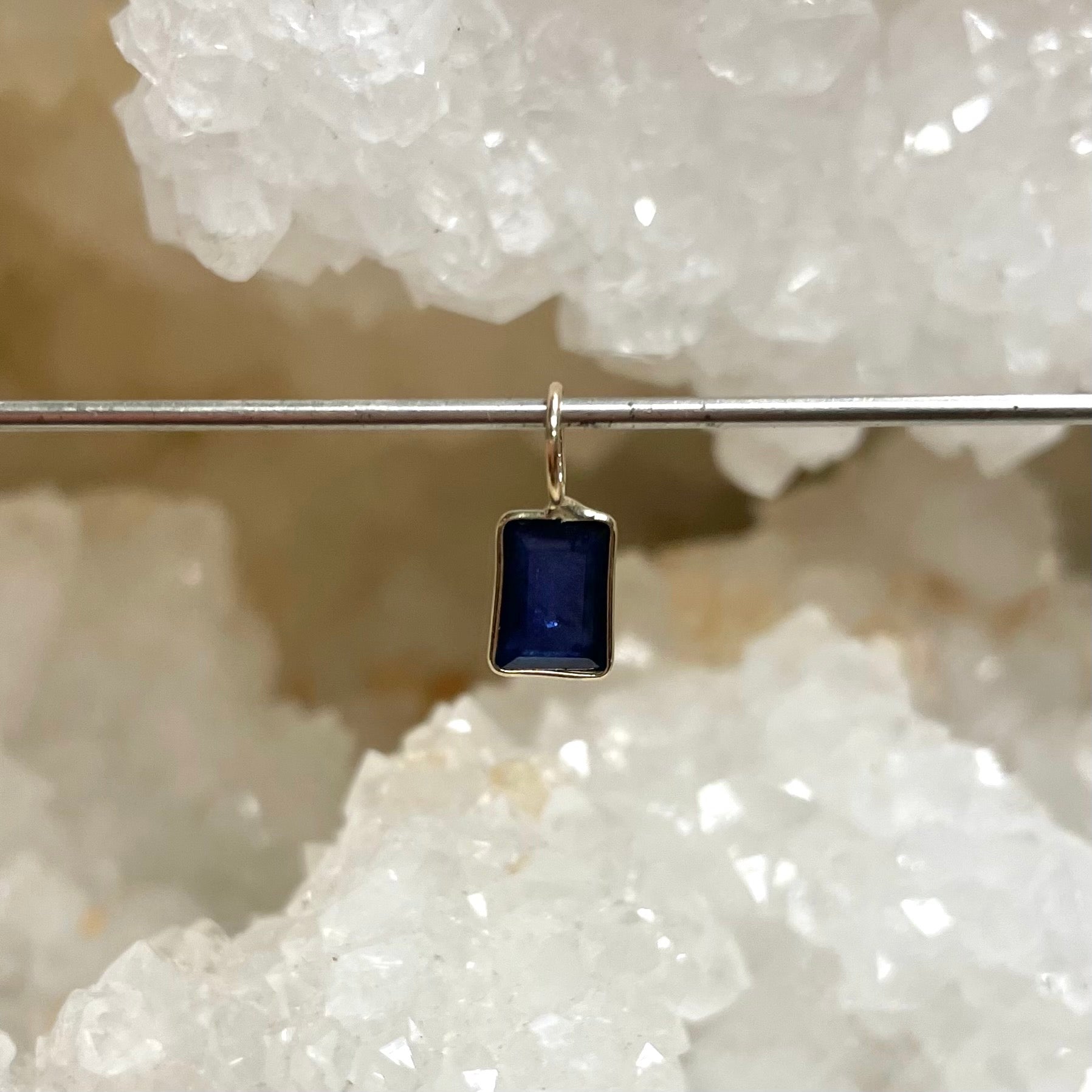 Natural Sapphire 14K Yellow Gold Pendant Charm