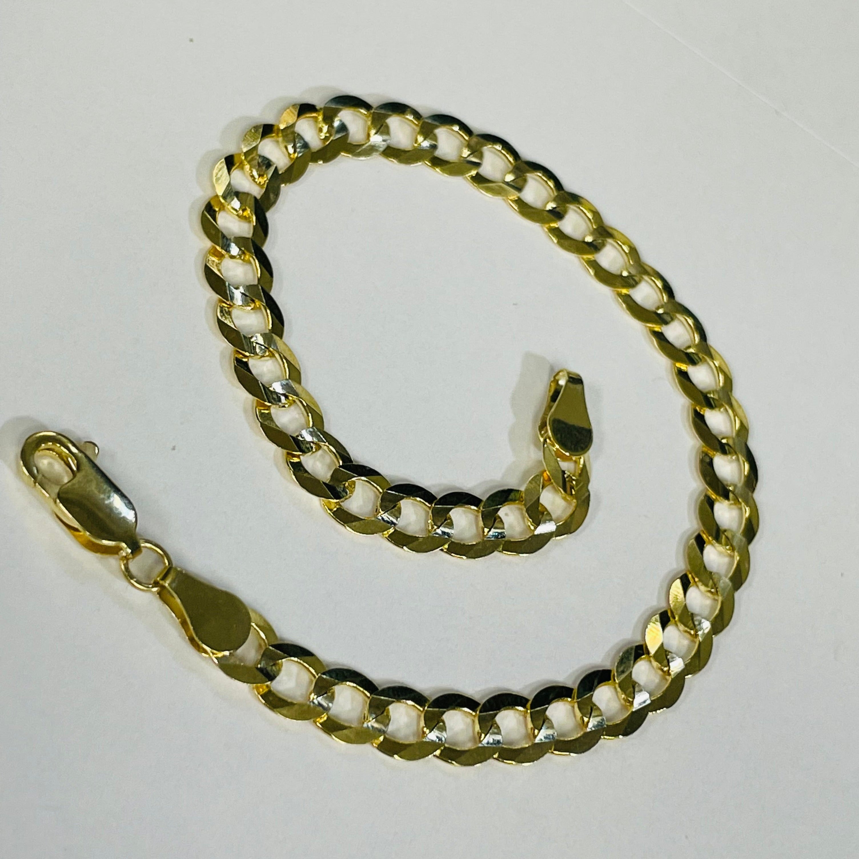 14K Yellow Gold 6mm 8" Curb Link Bracelet