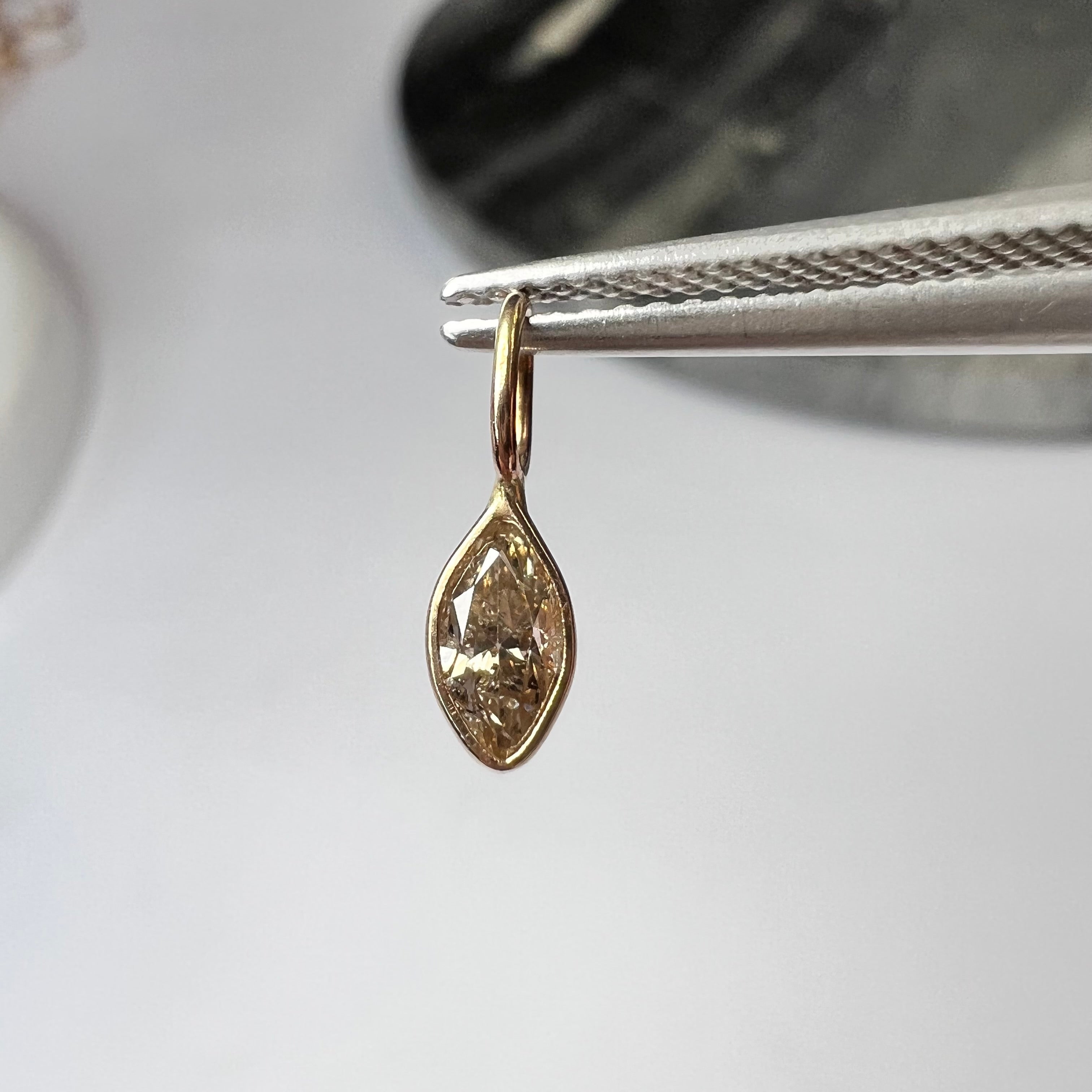 .15CT Natural Champagne Marquise Diamond 14K Yellow Gold Pendant Charm 12x4mm