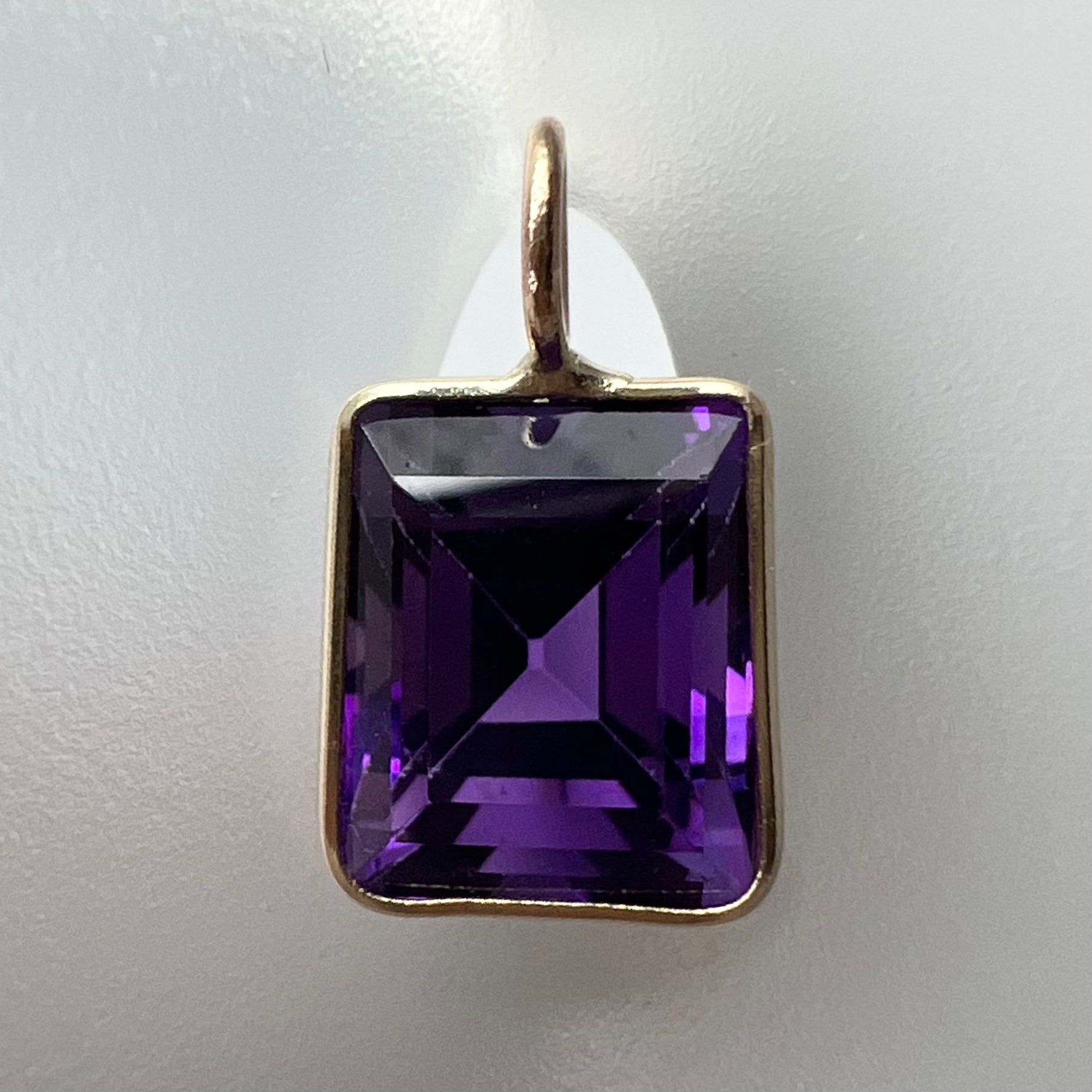 2.06 CT Natural Amethyst 14K Yellow Gold Pendant Charm 13x7.5mm