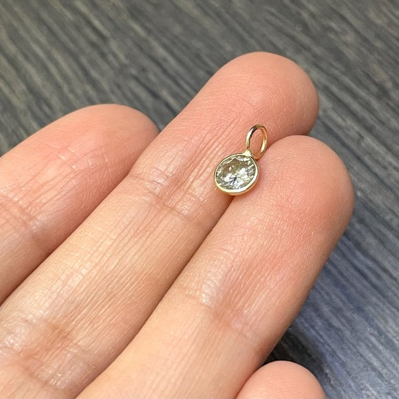.80CT Brilliant Cut Diamond Pendant in solid 14k Yellow Gold