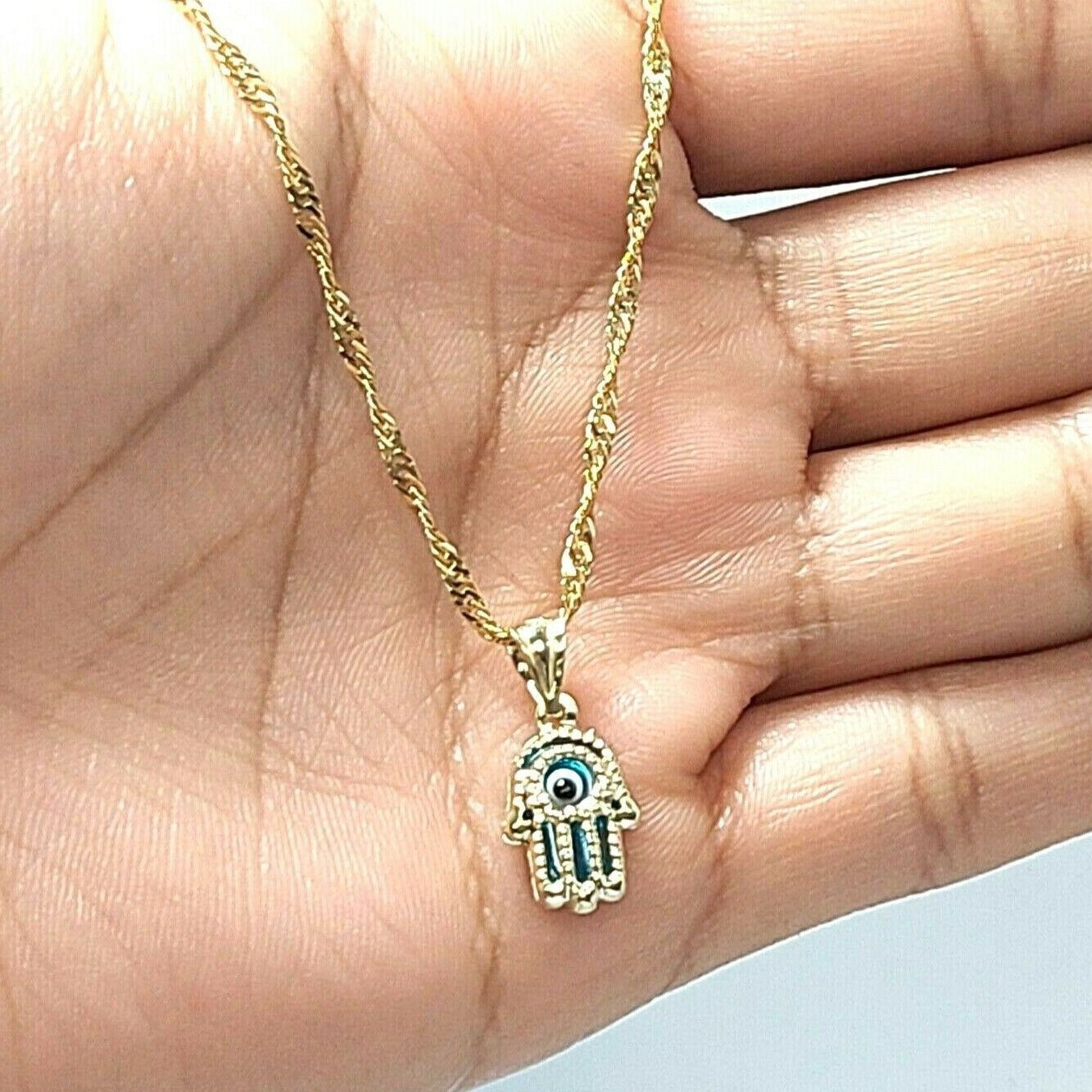 10K Yellow Gold Hamsa Hand Pendant Charm