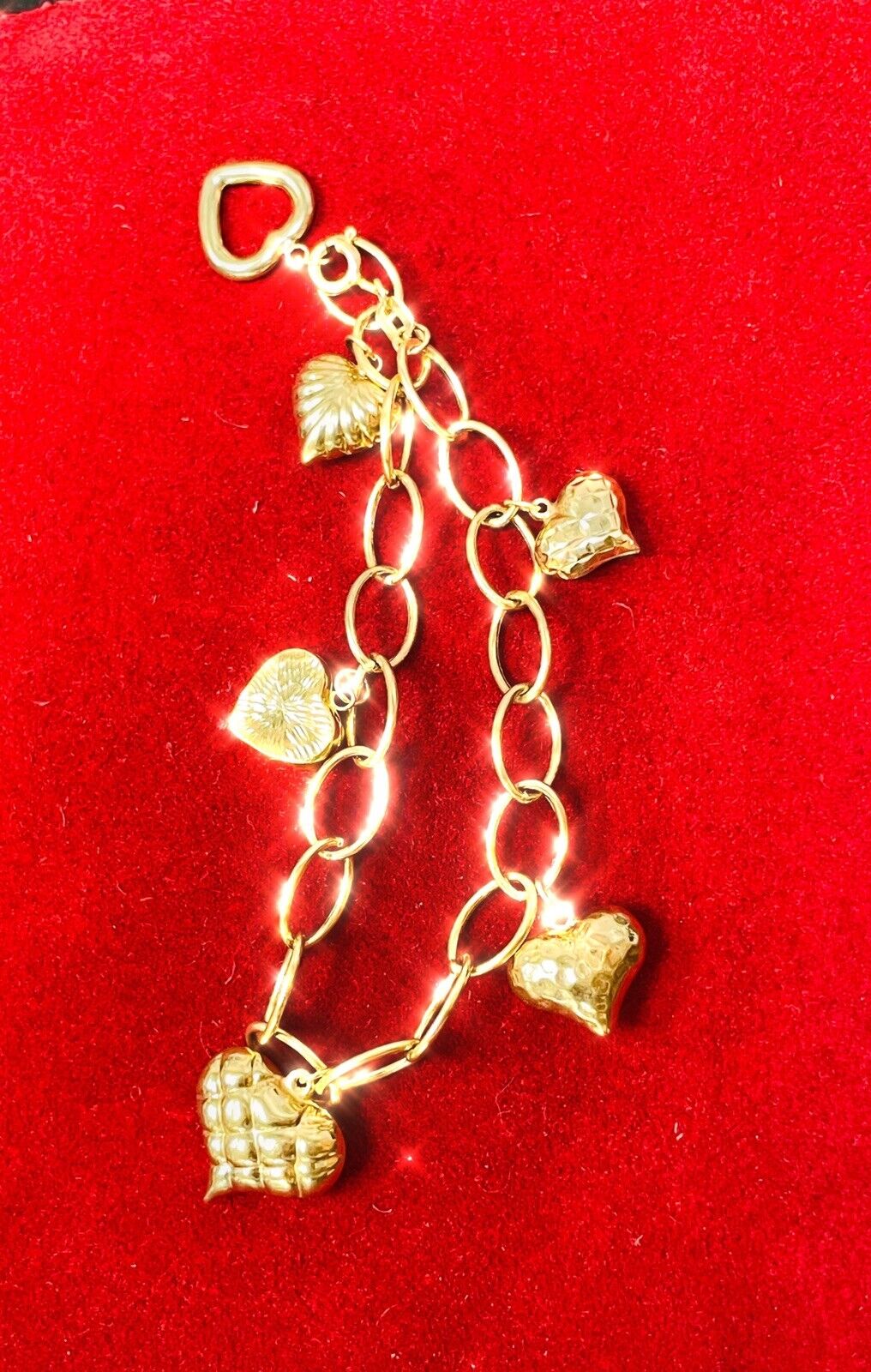 Cute Vintage Puffy Heart 6 Charm Rolo Link 14K Yellow Gold Bracelet
