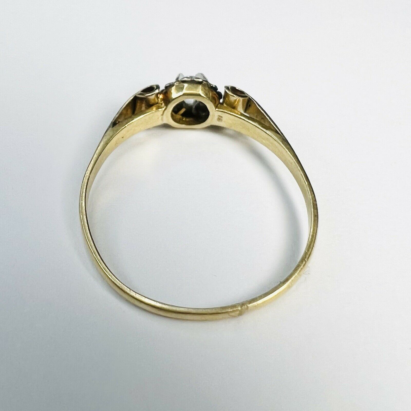 14K Yellow Gold Diamond Solitaire Ring Band Size 8.25