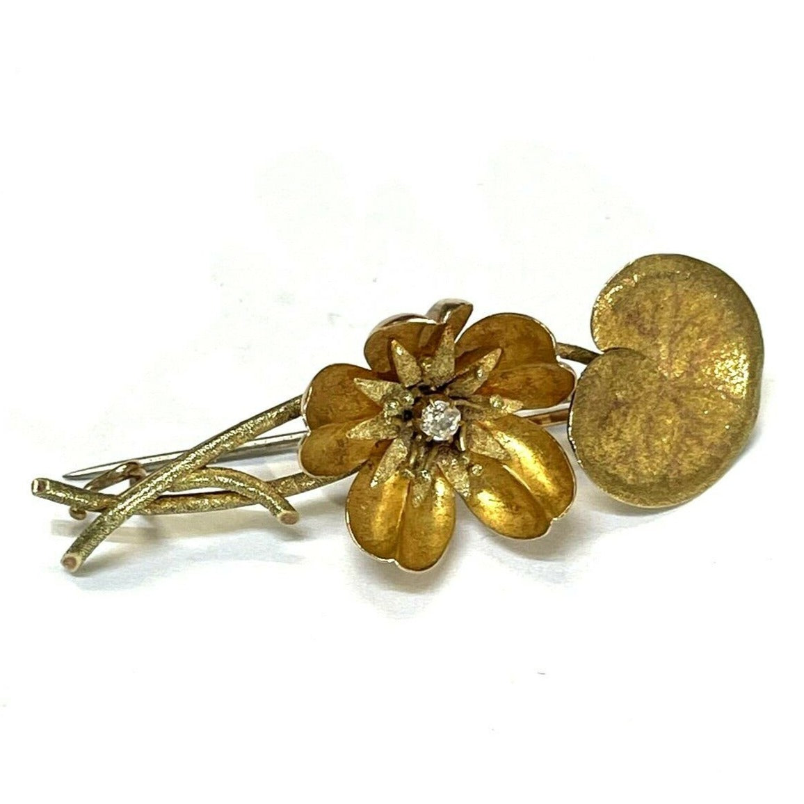 Art Nouveau 18K Yellow Gold and Diamond Lilly Pad Flower Brooch Pin
