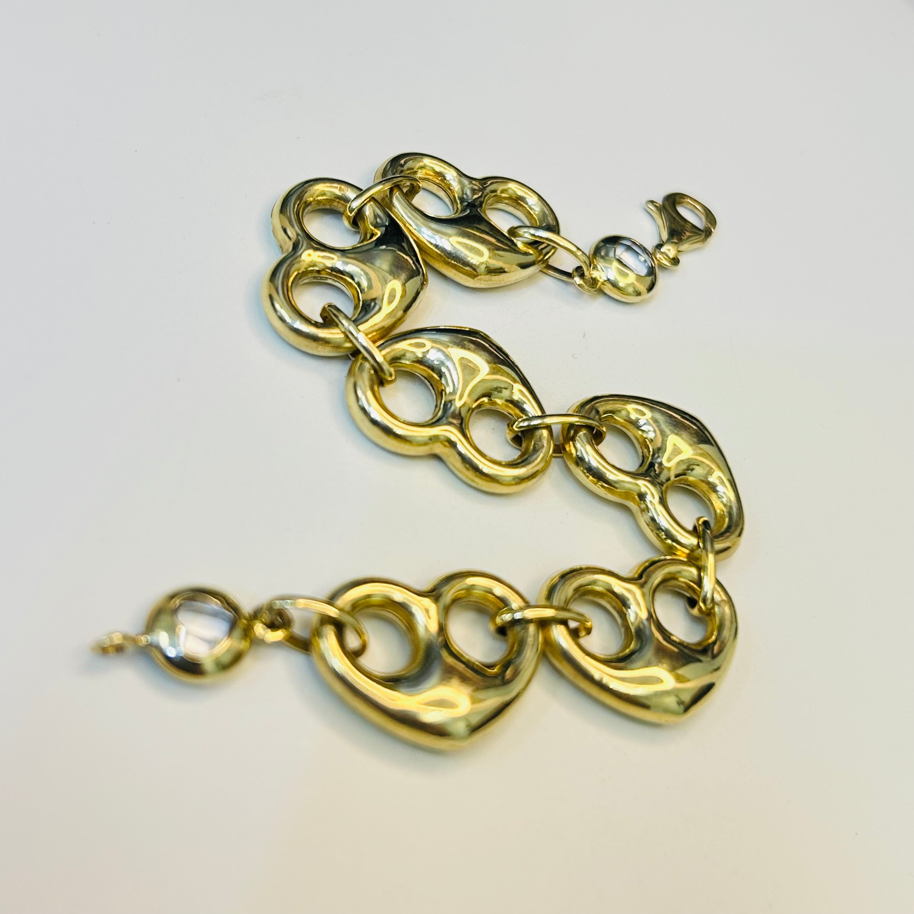 16mm Chunky 10K Yellow Gold Wide Heart Mariner Link Bracelet