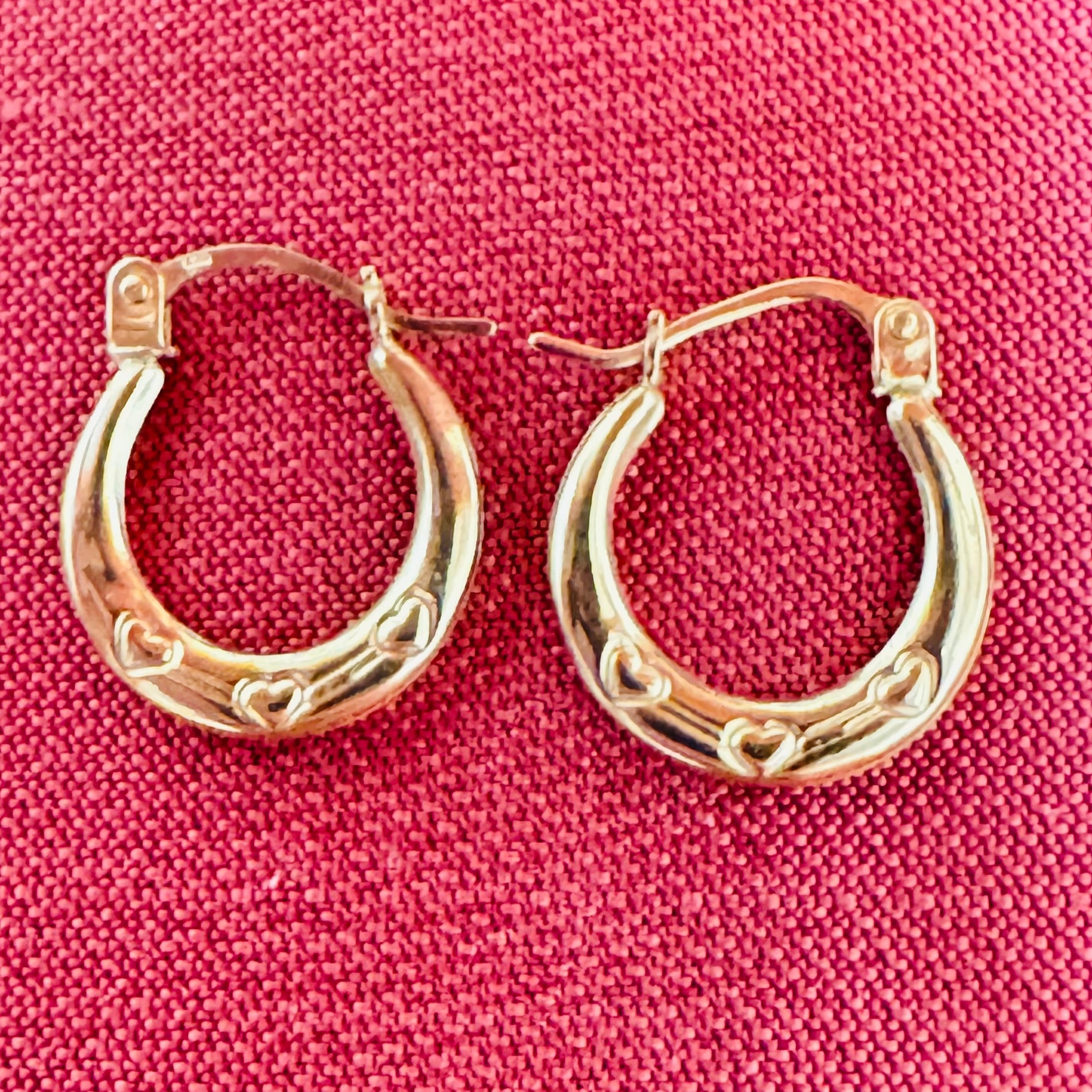 10K Yellow Gold 1/2” Heart Hoop Earrings