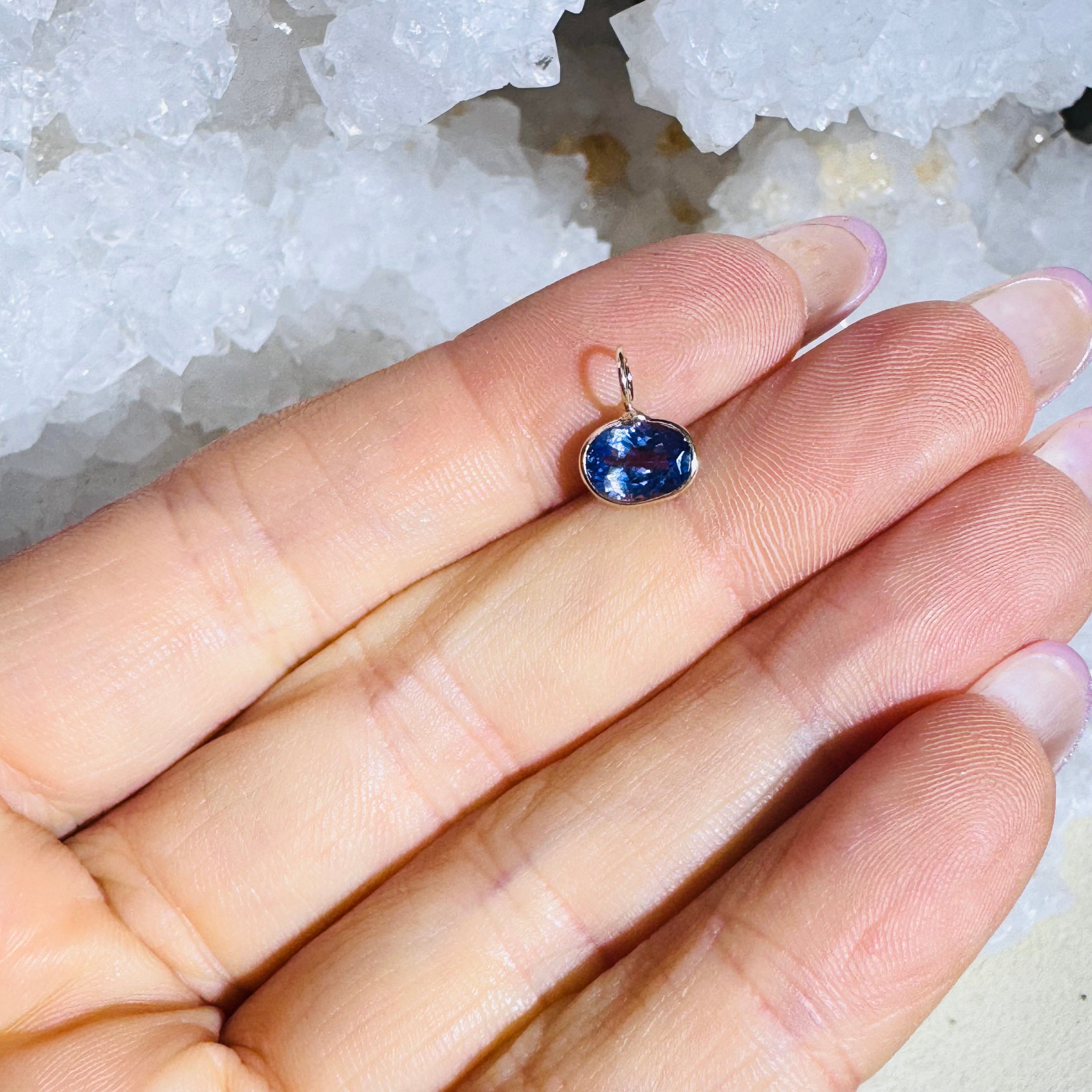 Natural Oval Tanzanite 14K Gem Charm Pendant
