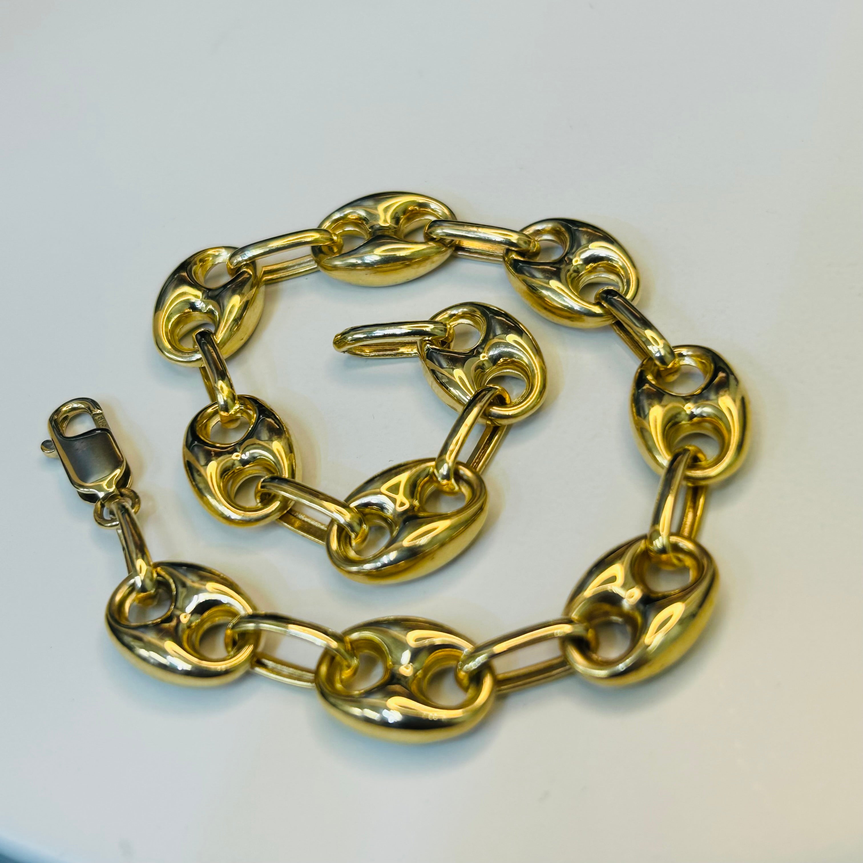 10mm 14K Yellow Gold Mariner Link Bracelet