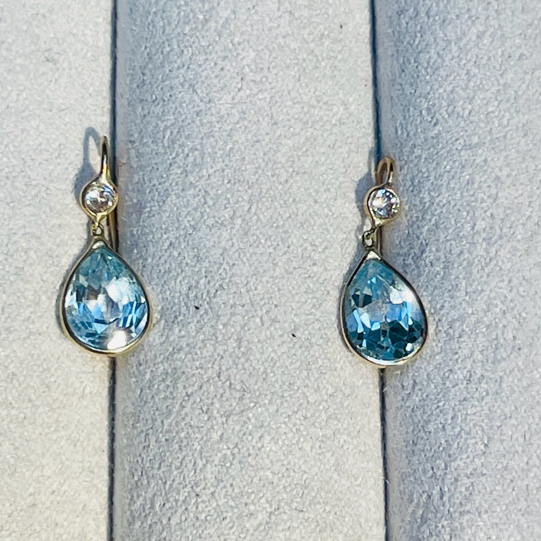 Aquamarine and Diamond 14K Yellow Gold Drop Earrings
