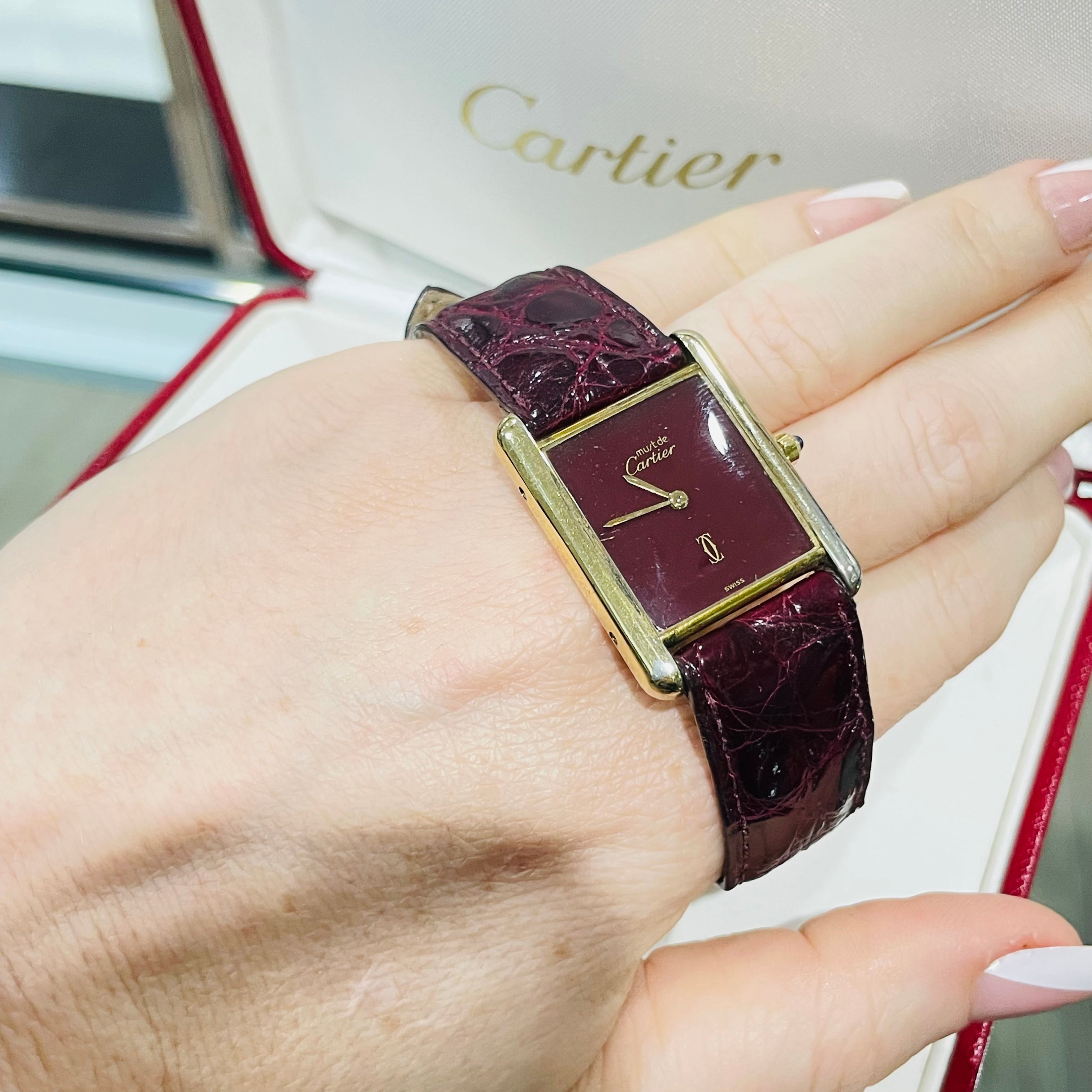 Must de Cartier Burgundy Wine Face and Strap Tank Watch 23mm