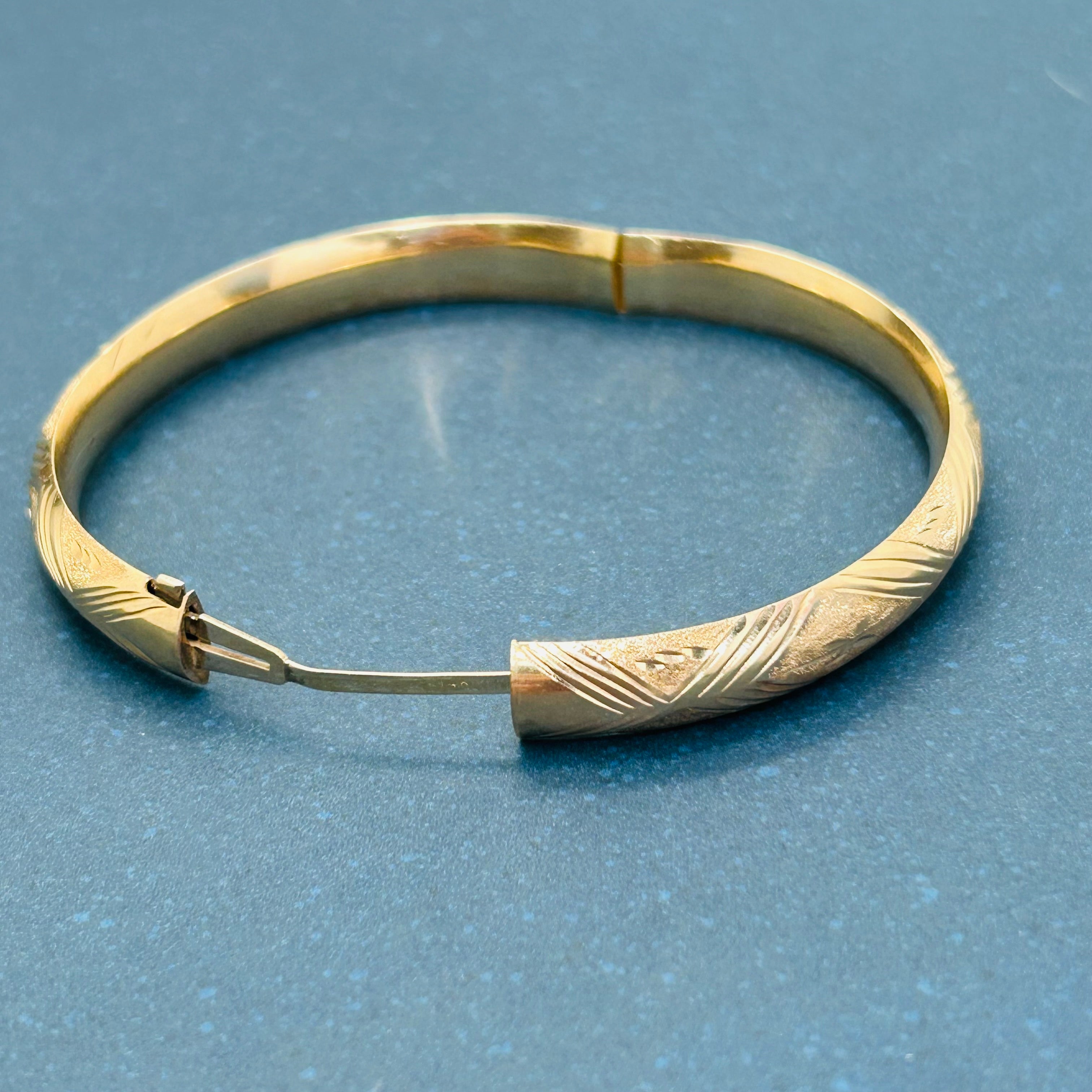 14K Beautiful Engraved Chunky Yellow Gold Bangle